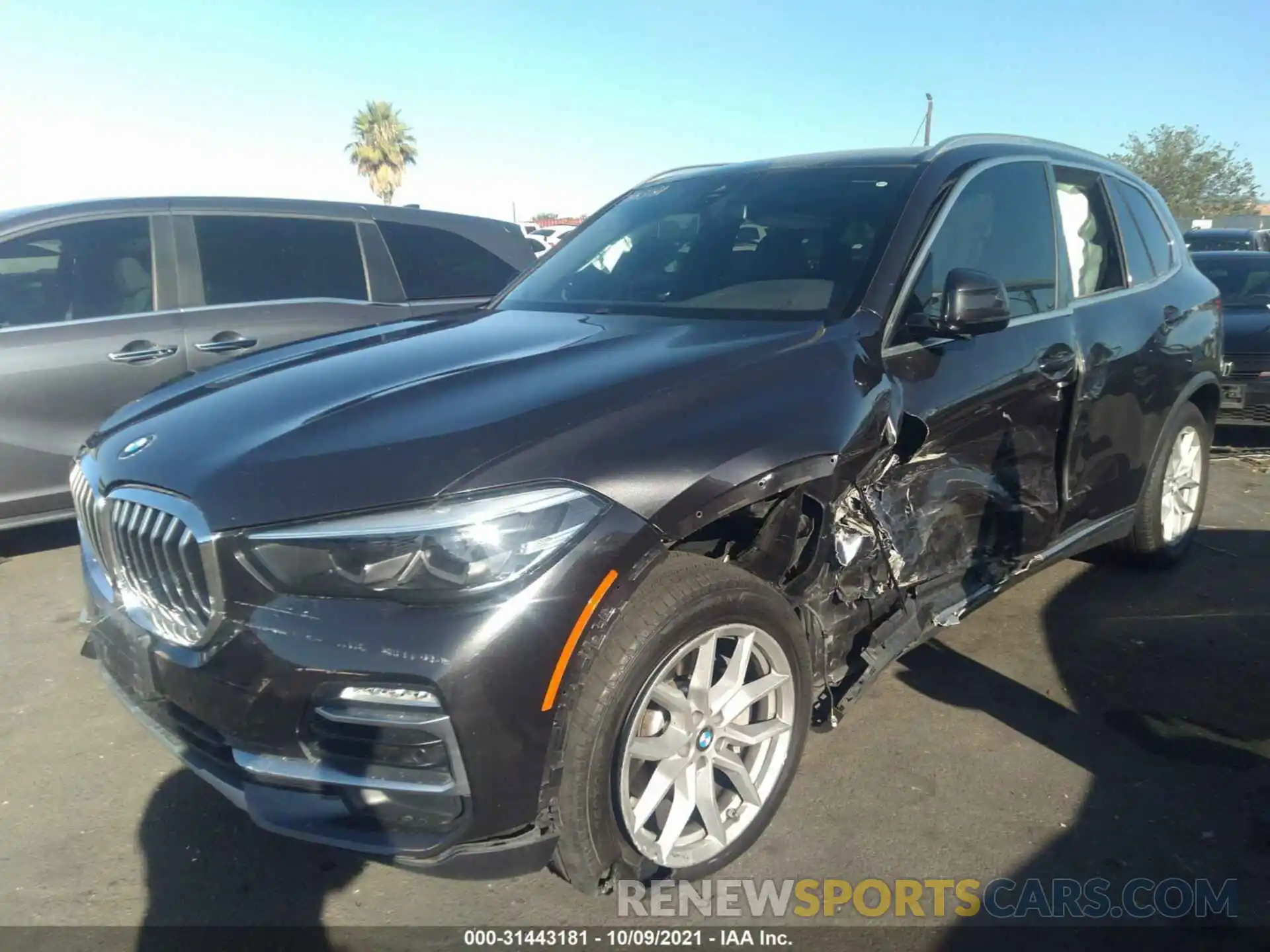 2 Photograph of a damaged car 5UXCR4C04LLW64860 BMW X5 2020