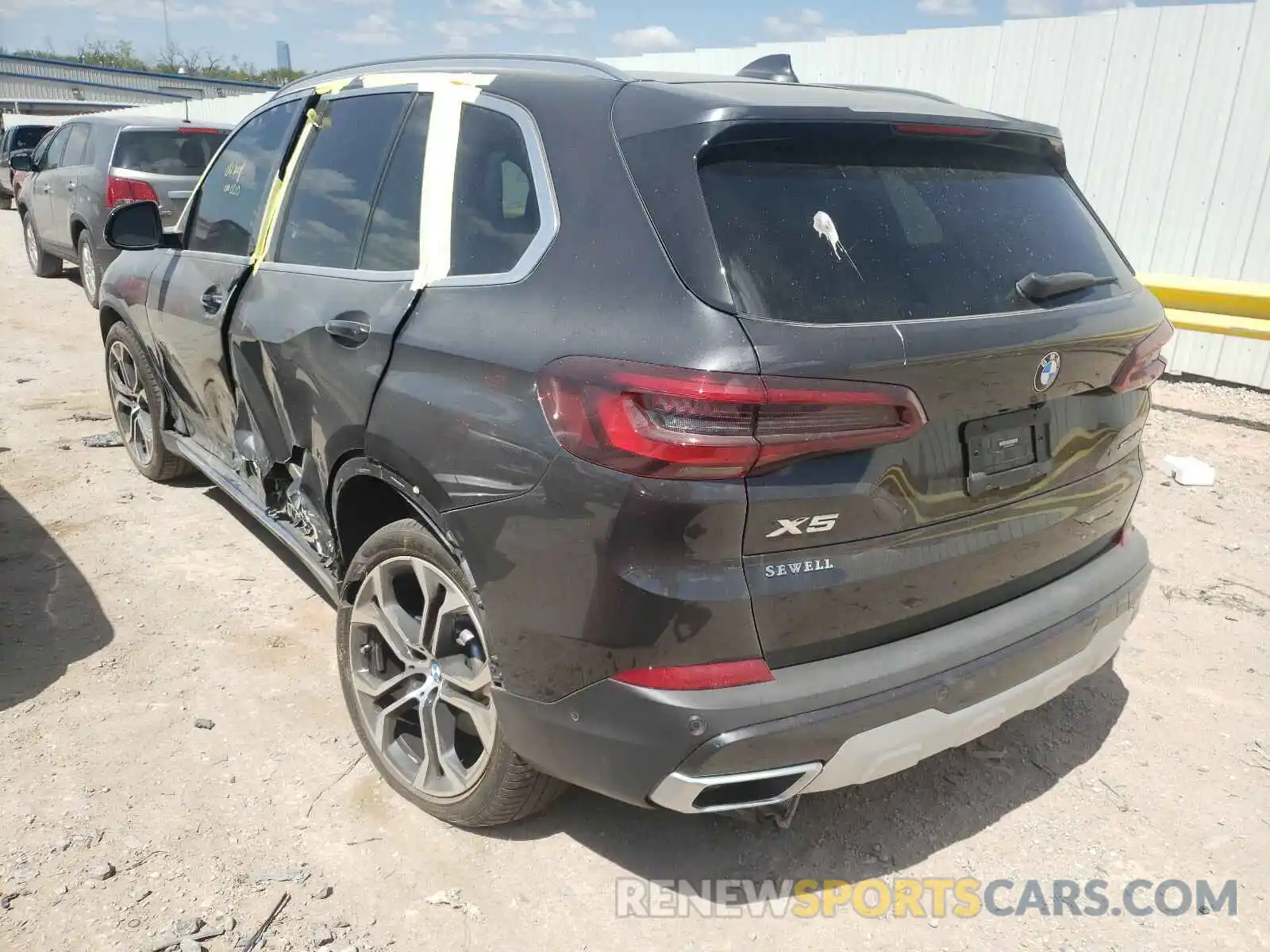 3 Фотография поврежденного автомобиля 5UXCR4C05L9C56075 BMW X5 2020