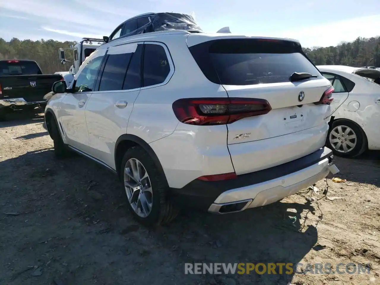 3 Photograph of a damaged car 5UXCR4C05L9C75483 BMW X5 2020