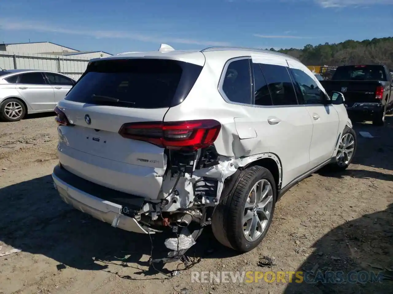 4 Photograph of a damaged car 5UXCR4C05L9C75483 BMW X5 2020