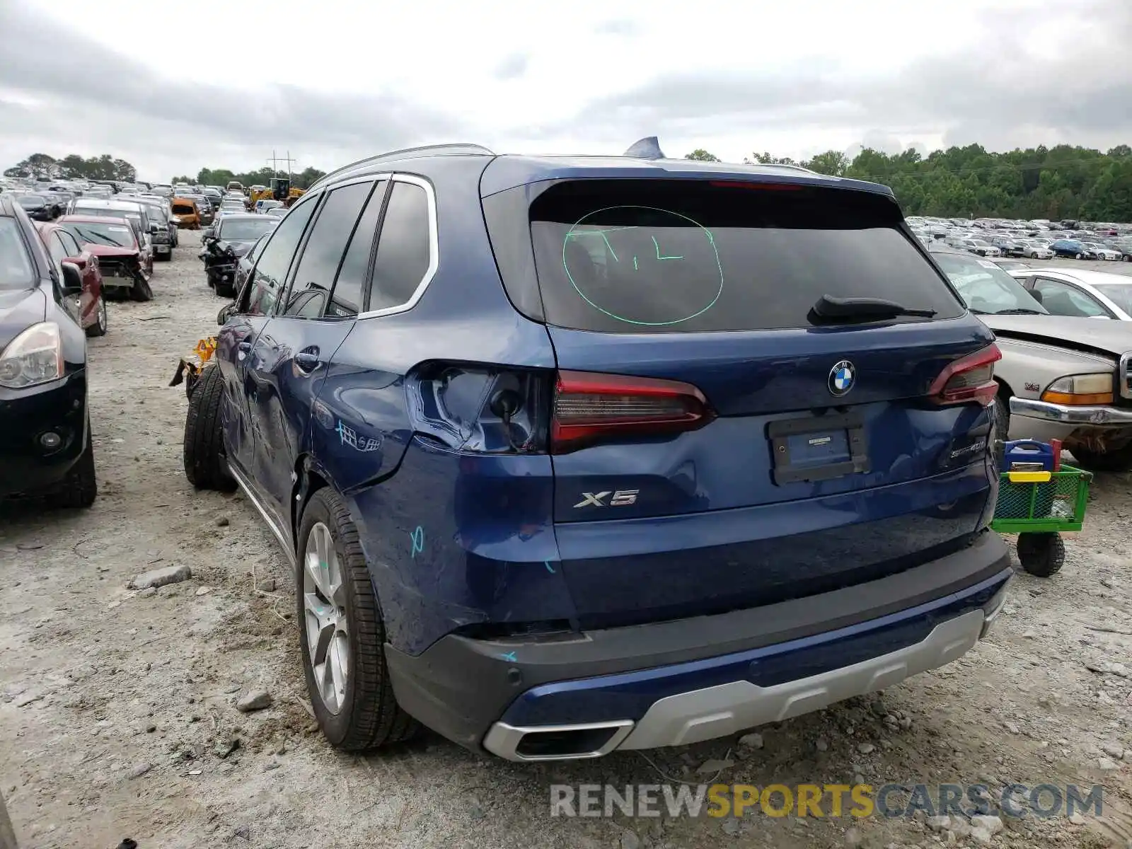 3 Photograph of a damaged car 5UXCR4C05L9D49694 BMW X5 2020