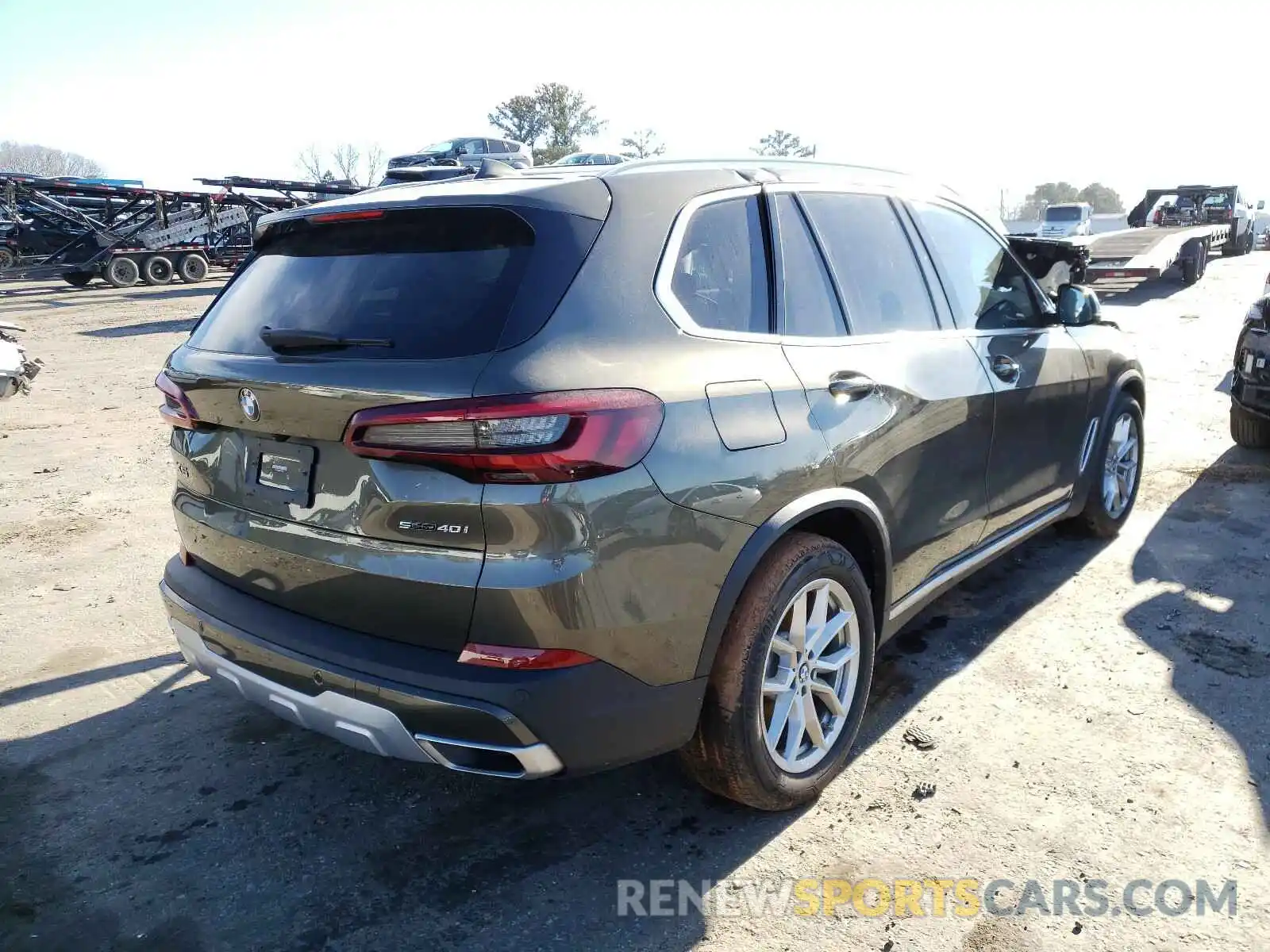 4 Photograph of a damaged car 5UXCR4C06L9C14837 BMW X5 2020