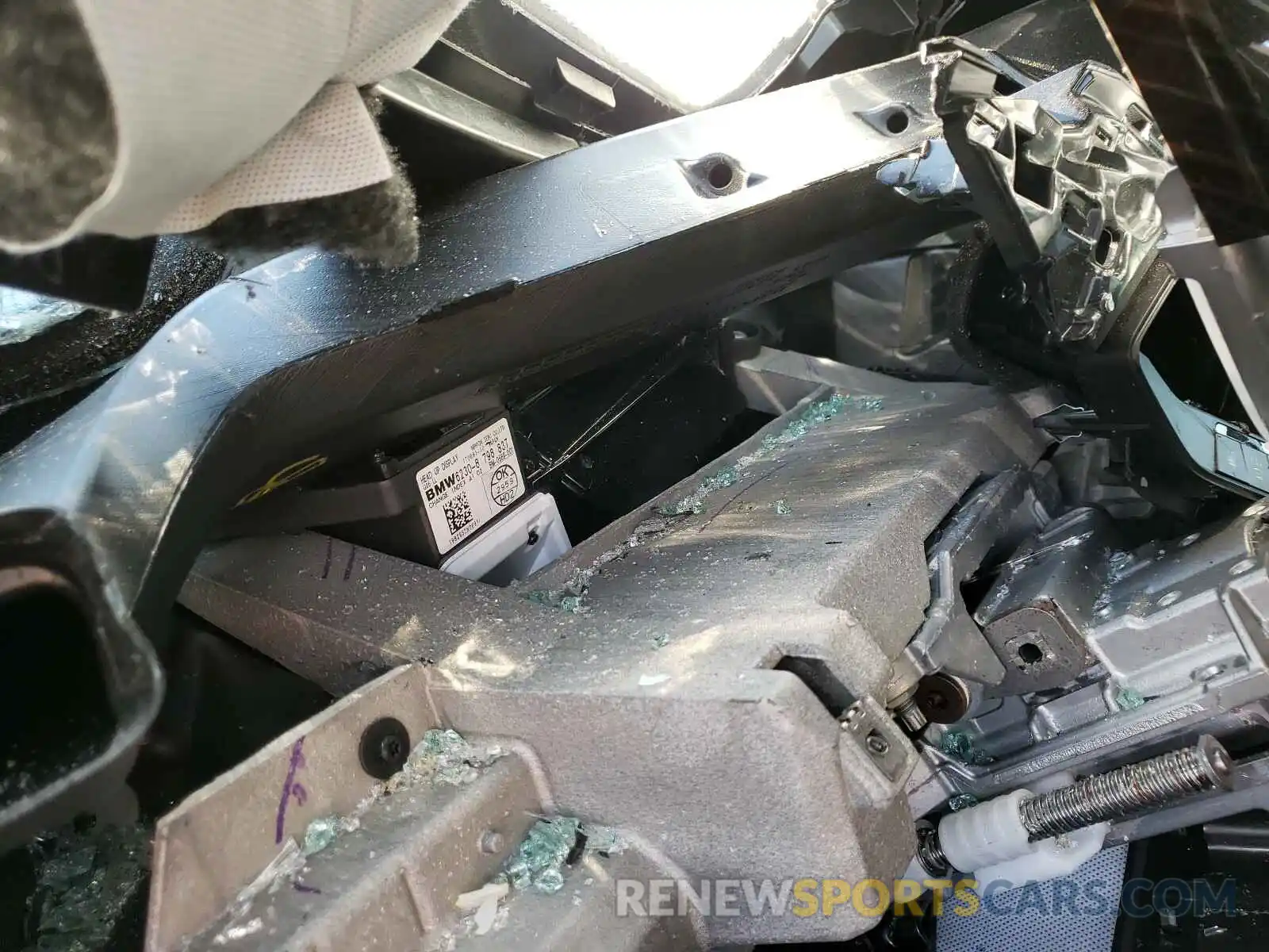 8 Фотография поврежденного автомобиля 5UXCR4C06L9C14837 BMW X5 2020