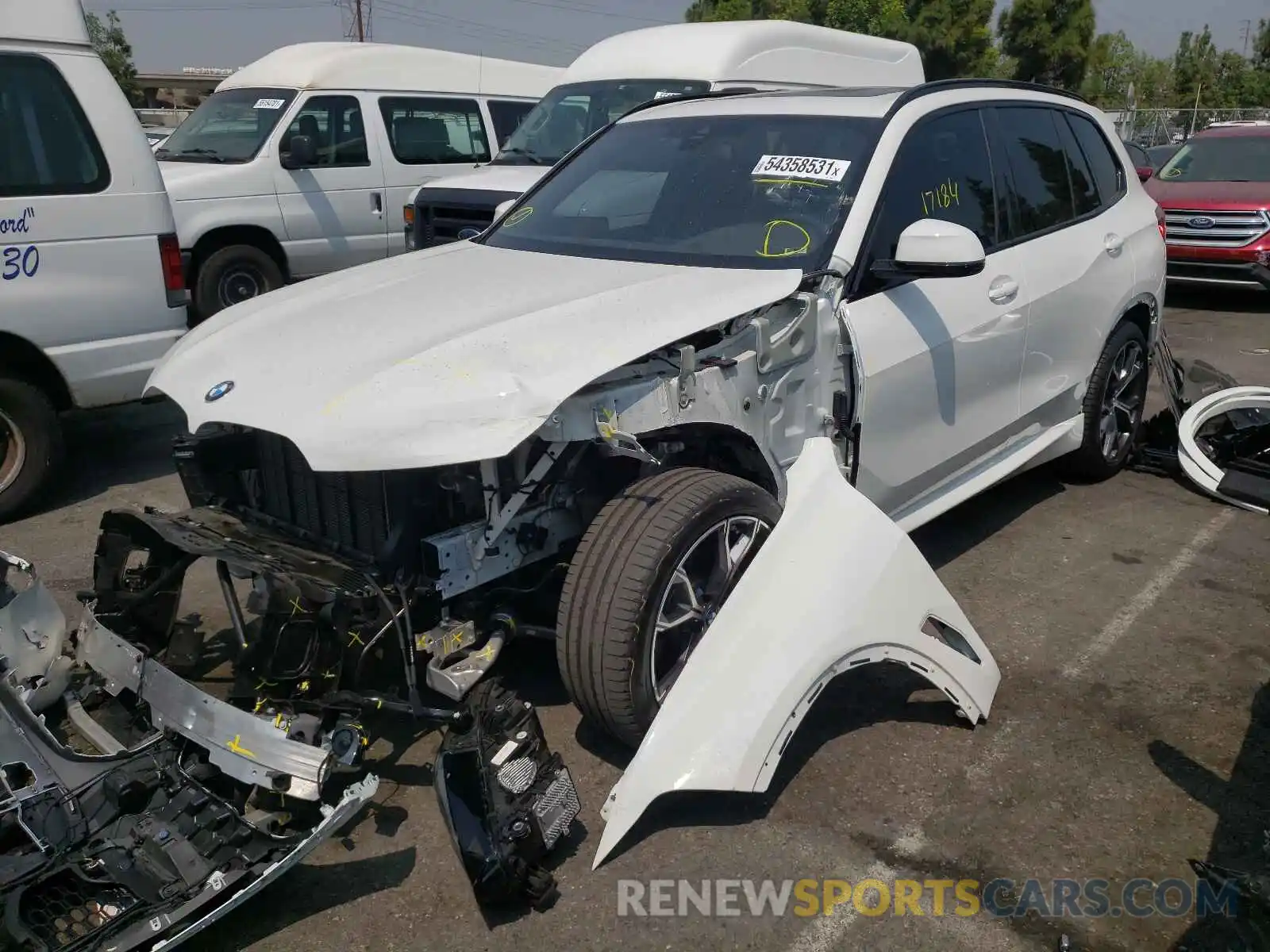 2 Photograph of a damaged car 5UXCR4C06LLT18454 BMW X5 2020