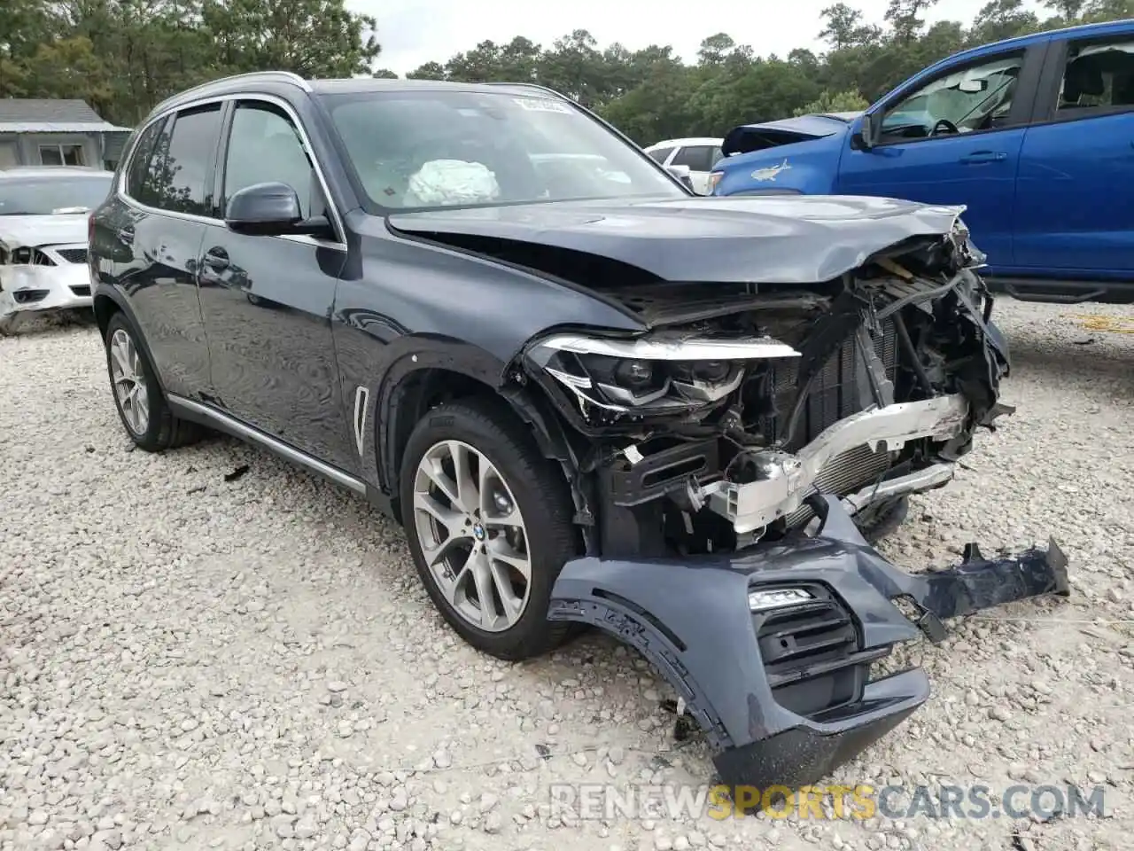 1 Photograph of a damaged car 5UXCR4C07L9B43163 BMW X5 2020