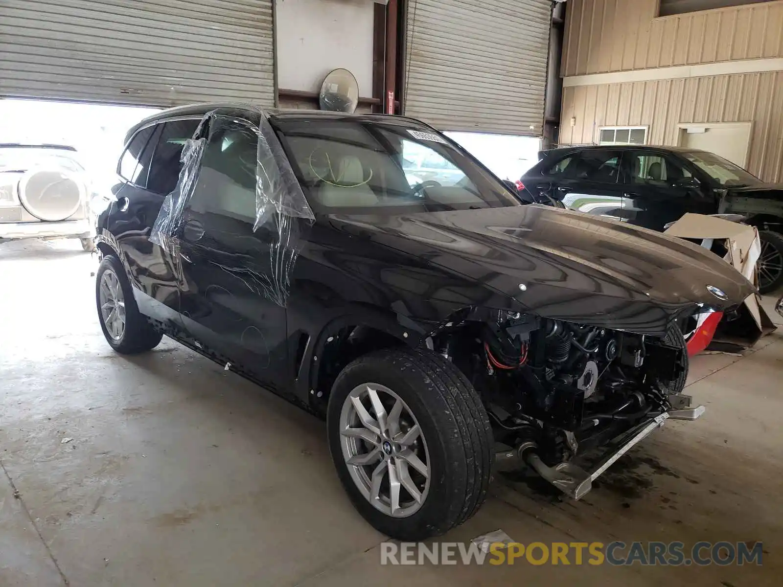 1 Photograph of a damaged car 5UXCR4C07LLW63704 BMW X5 2020