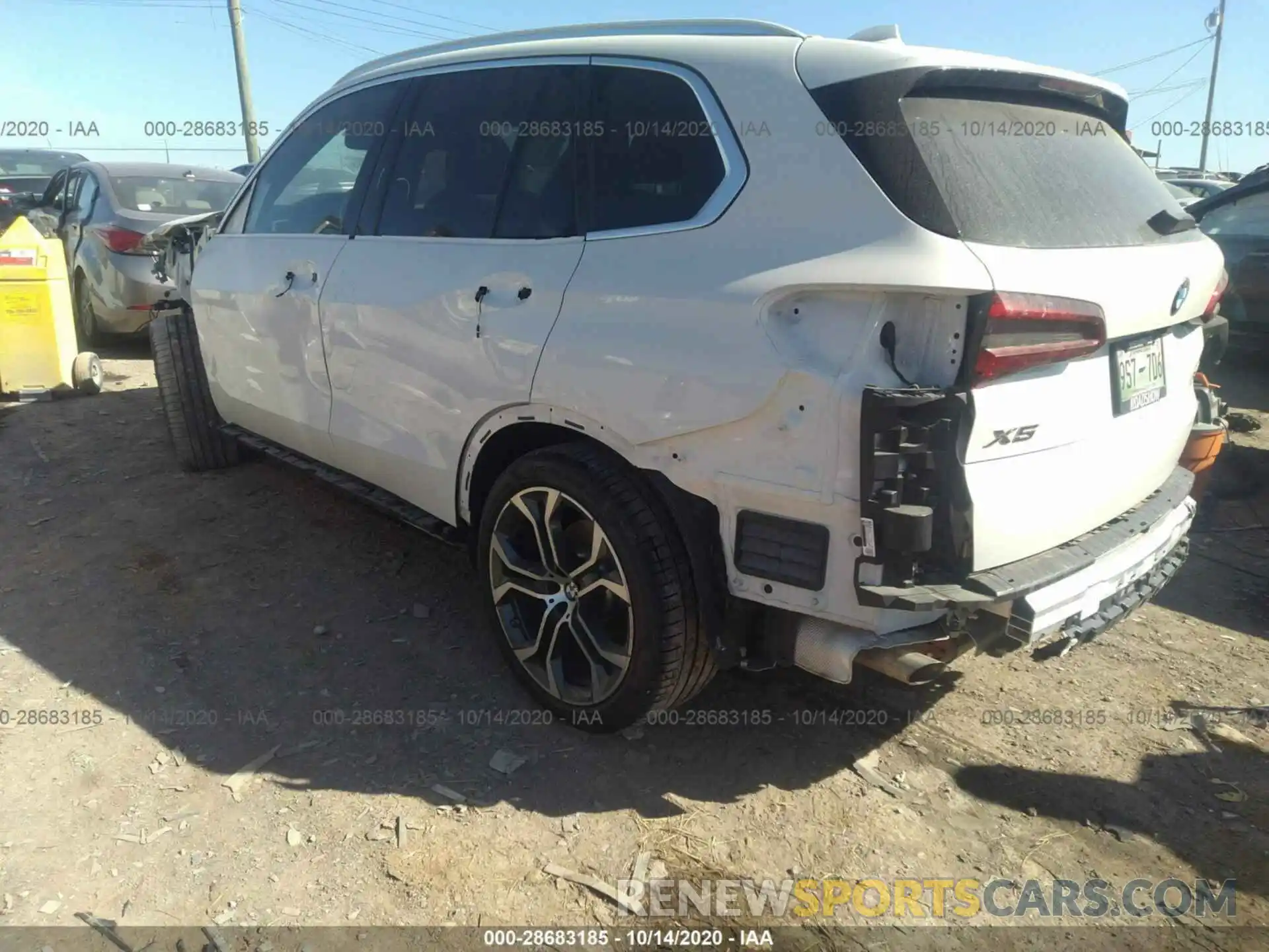 3 Фотография поврежденного автомобиля 5UXCR4C08L9B25917 BMW X5 2020