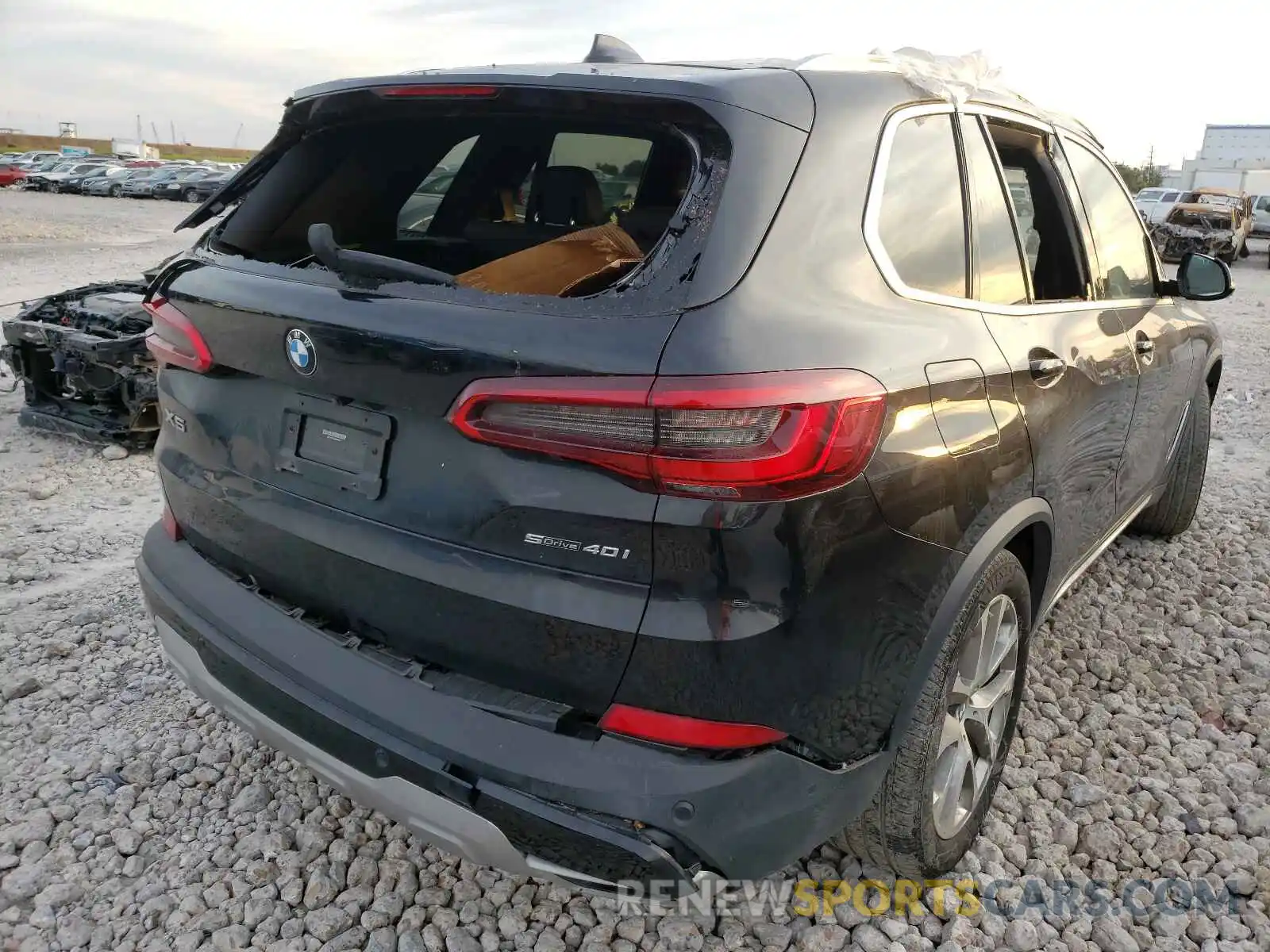 4 Фотография поврежденного автомобиля 5UXCR4C08L9B84580 BMW X5 2020