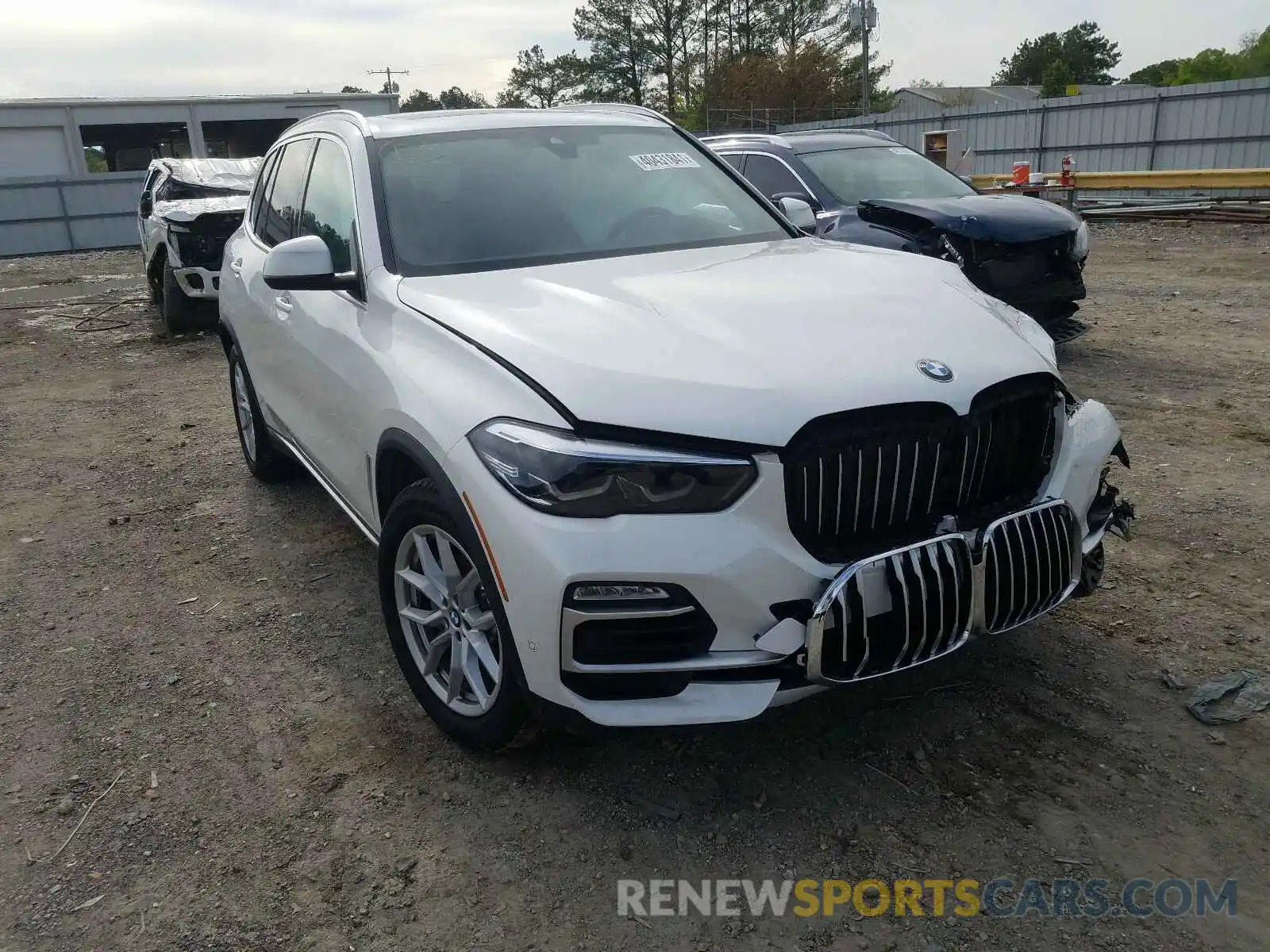 1 Photograph of a damaged car 5UXCR4C08L9D41850 BMW X5 2020