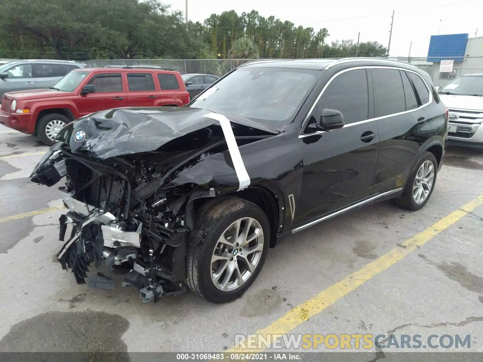 2 Photograph of a damaged car 5UXCR4C09L9C03606 BMW X5 2020