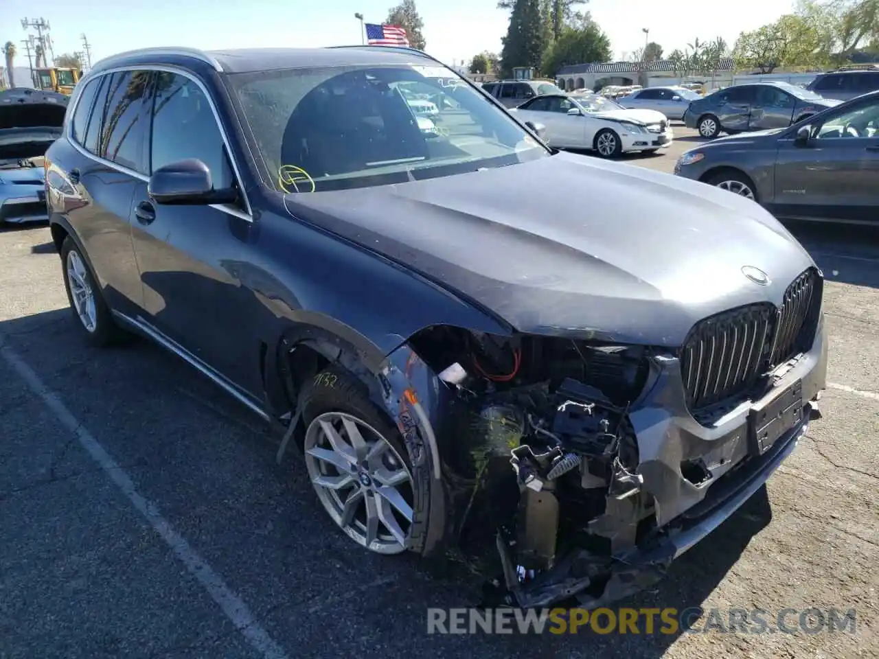 1 Photograph of a damaged car 5UXCR4C09L9C18610 BMW X5 2020