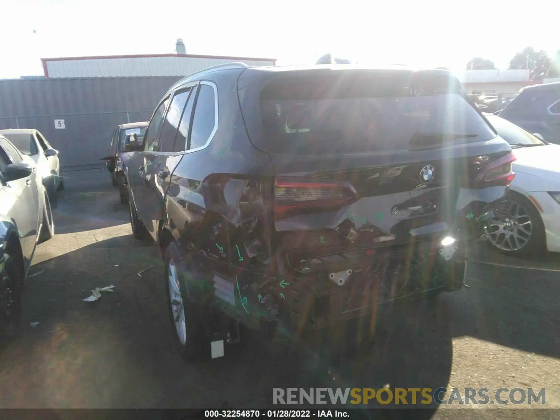 3 Photograph of a damaged car 5UXCR4C09L9C67533 BMW X5 2020