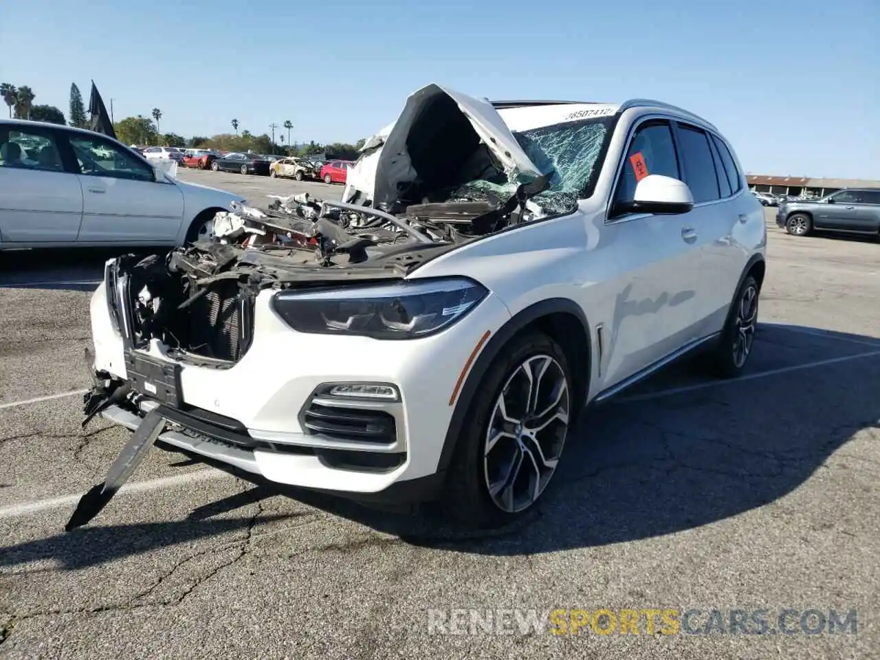 2 Photograph of a damaged car 5UXCR4C09LLT18450 BMW X5 2020