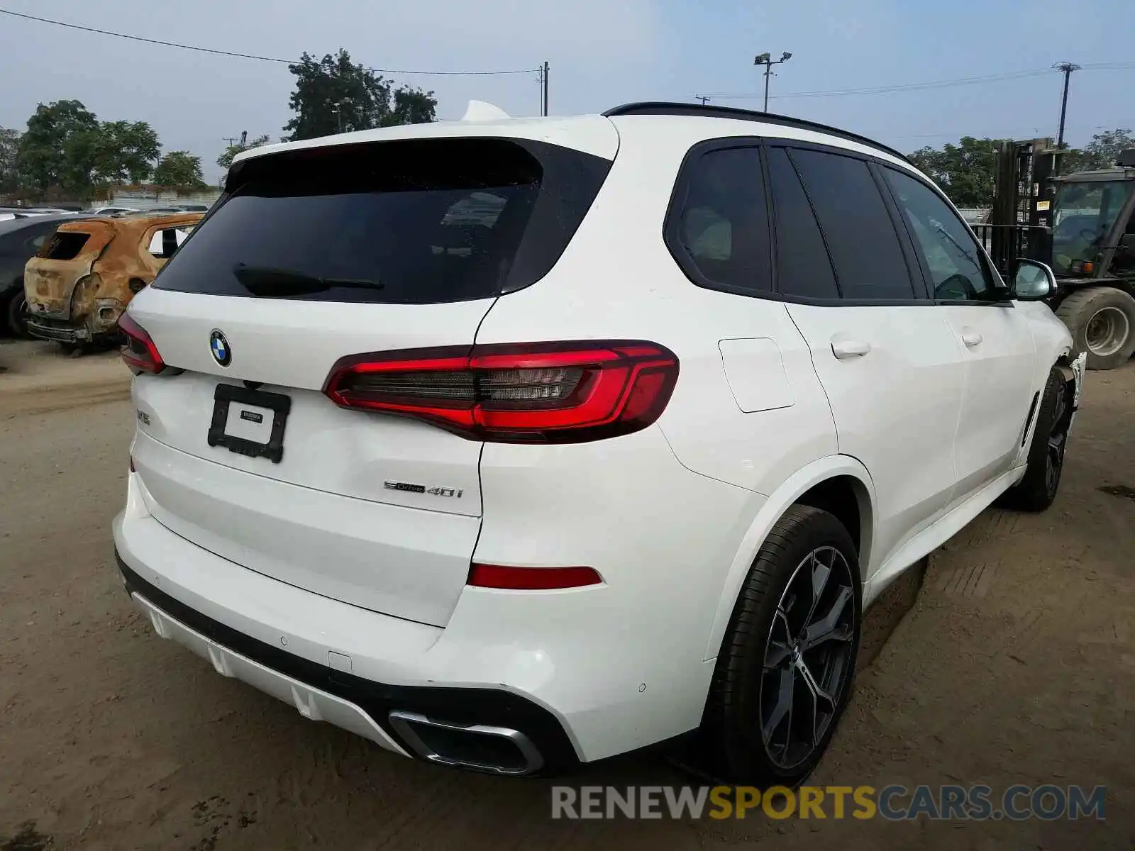 4 Фотография поврежденного автомобиля 5UXCR4C09LLT18738 BMW X5 2020