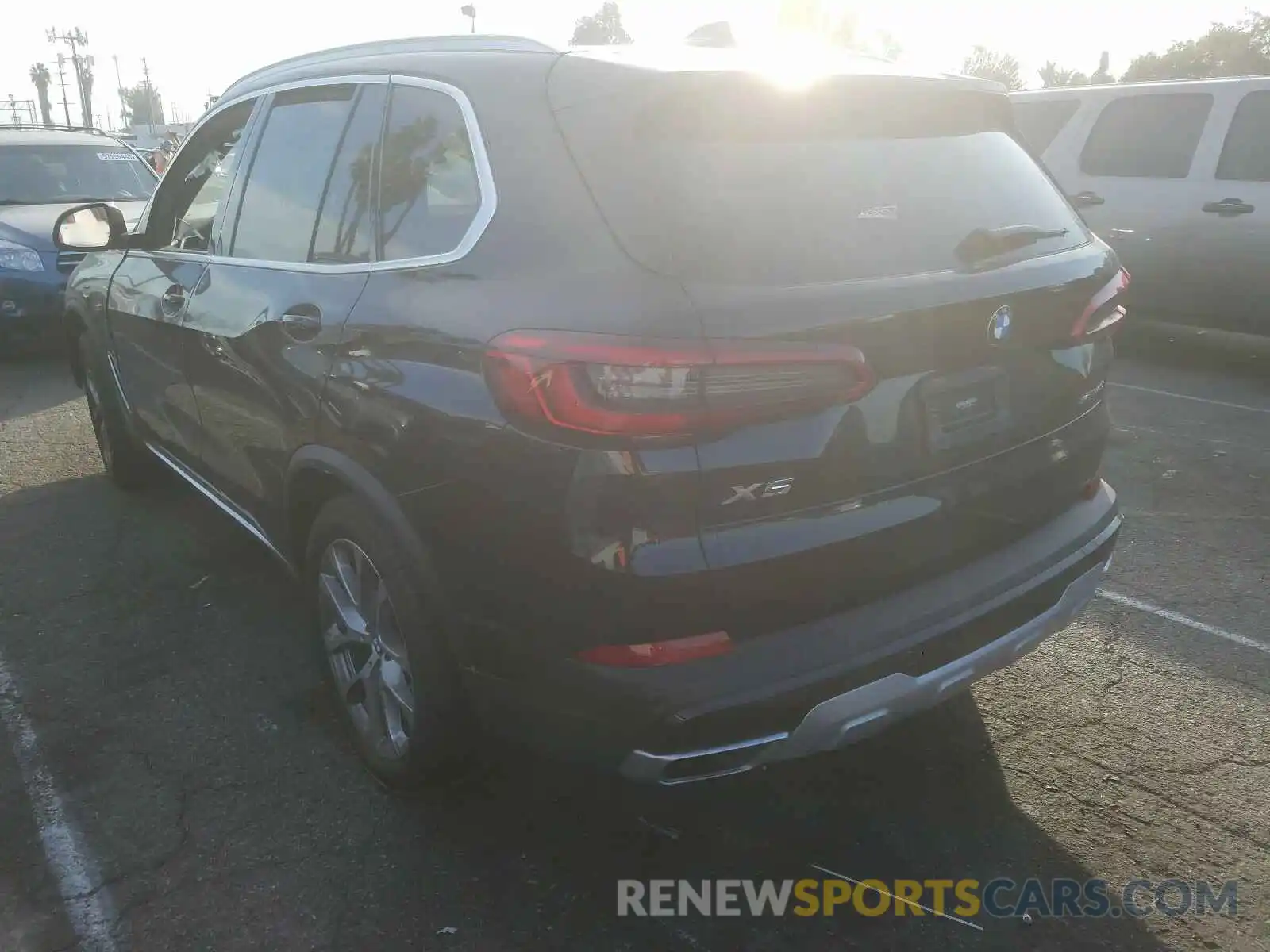 3 Photograph of a damaged car 5UXCR4C09LLW65079 BMW X5 2020