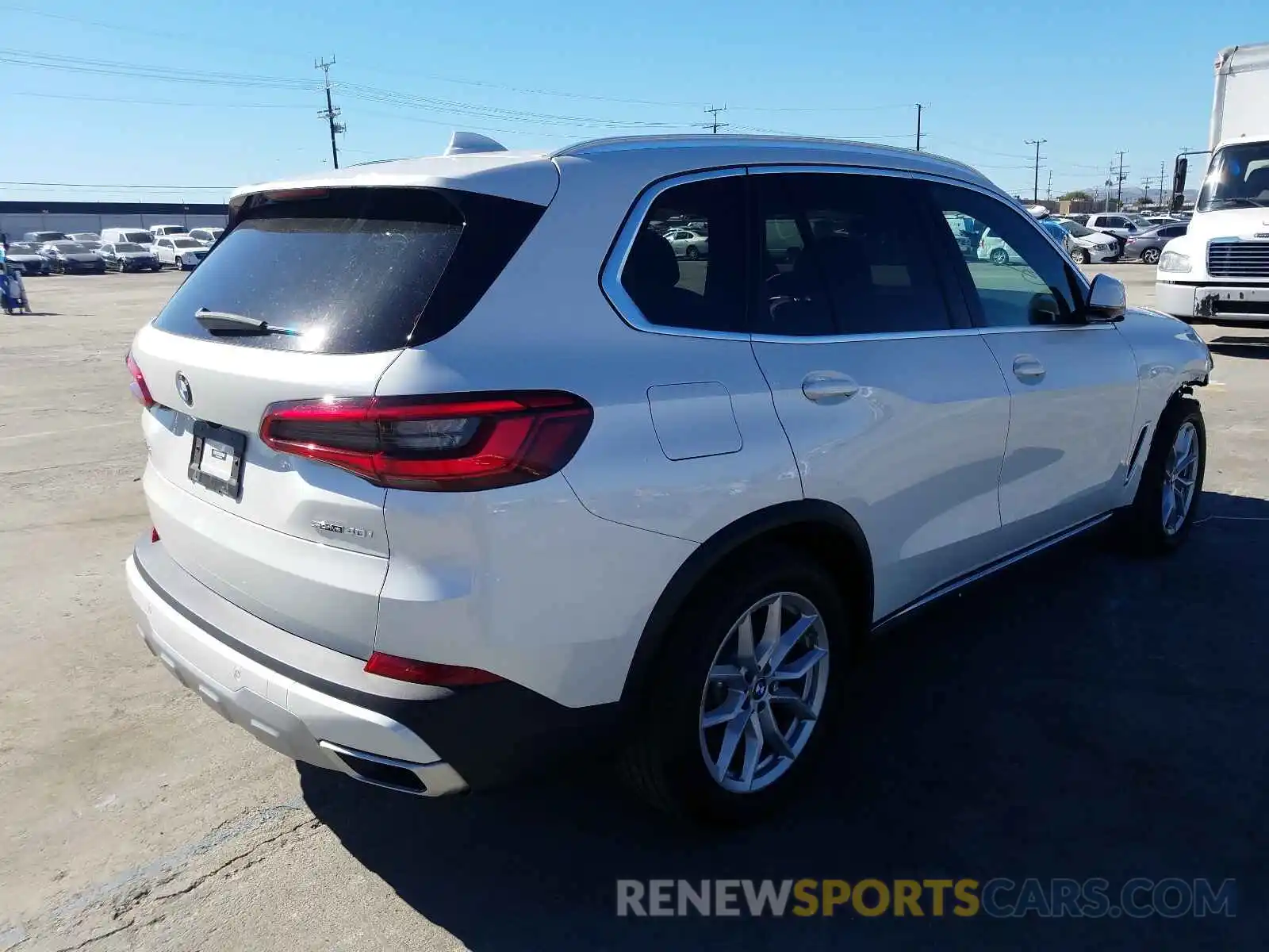 4 Photograph of a damaged car 5UXCR4C0XL9B00839 BMW X5 2020