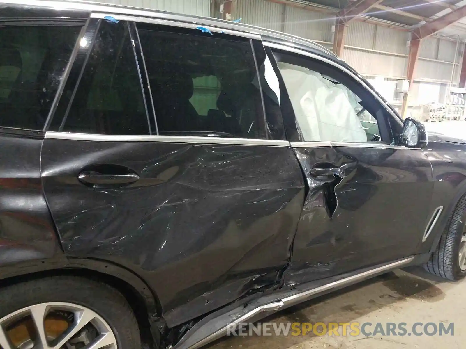 9 Фотография поврежденного автомобиля 5UXCR4C0XL9B40922 BMW X5 2020