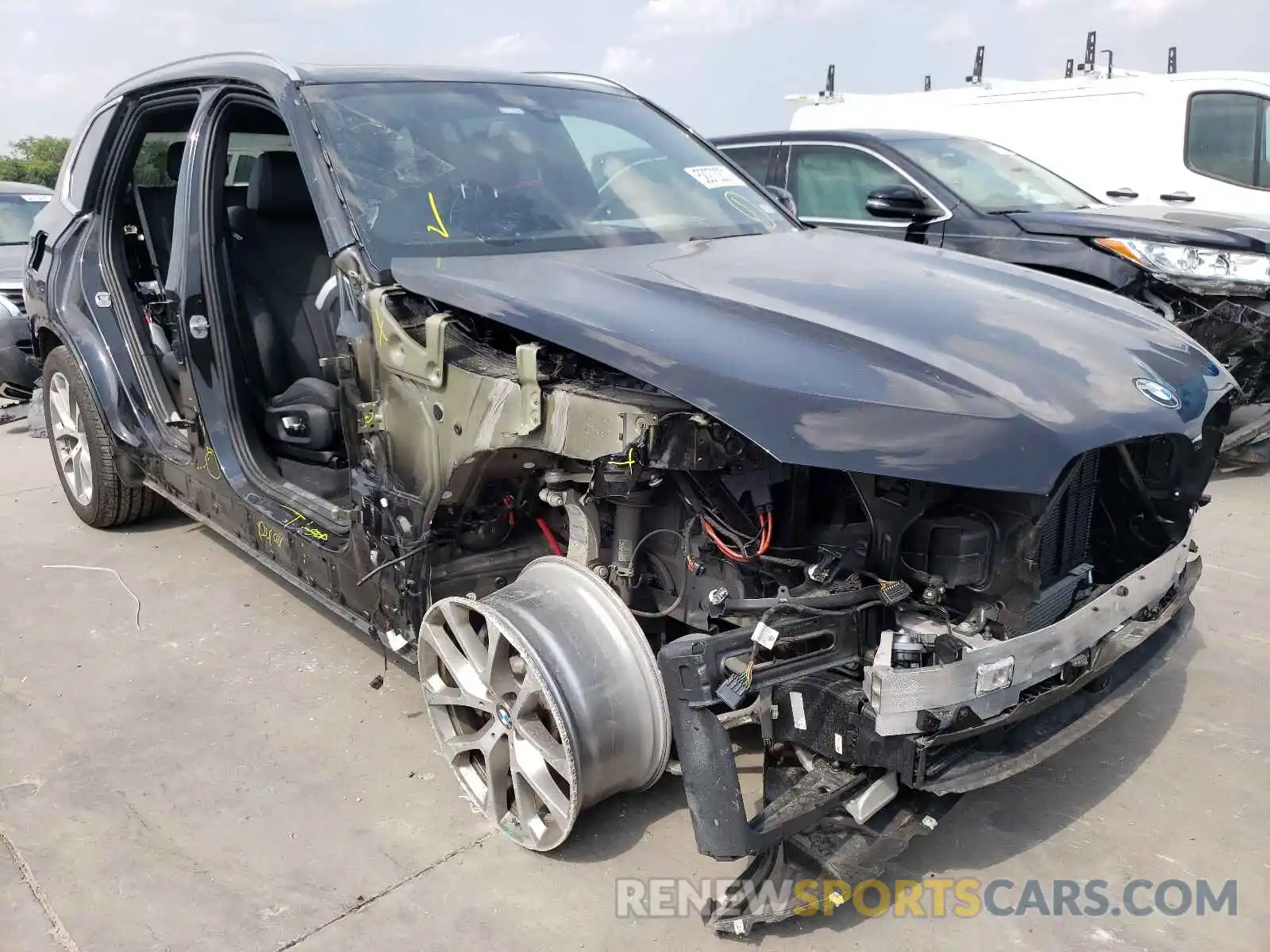 1 Photograph of a damaged car 5UXCR4C0XL9B89392 BMW X5 2020