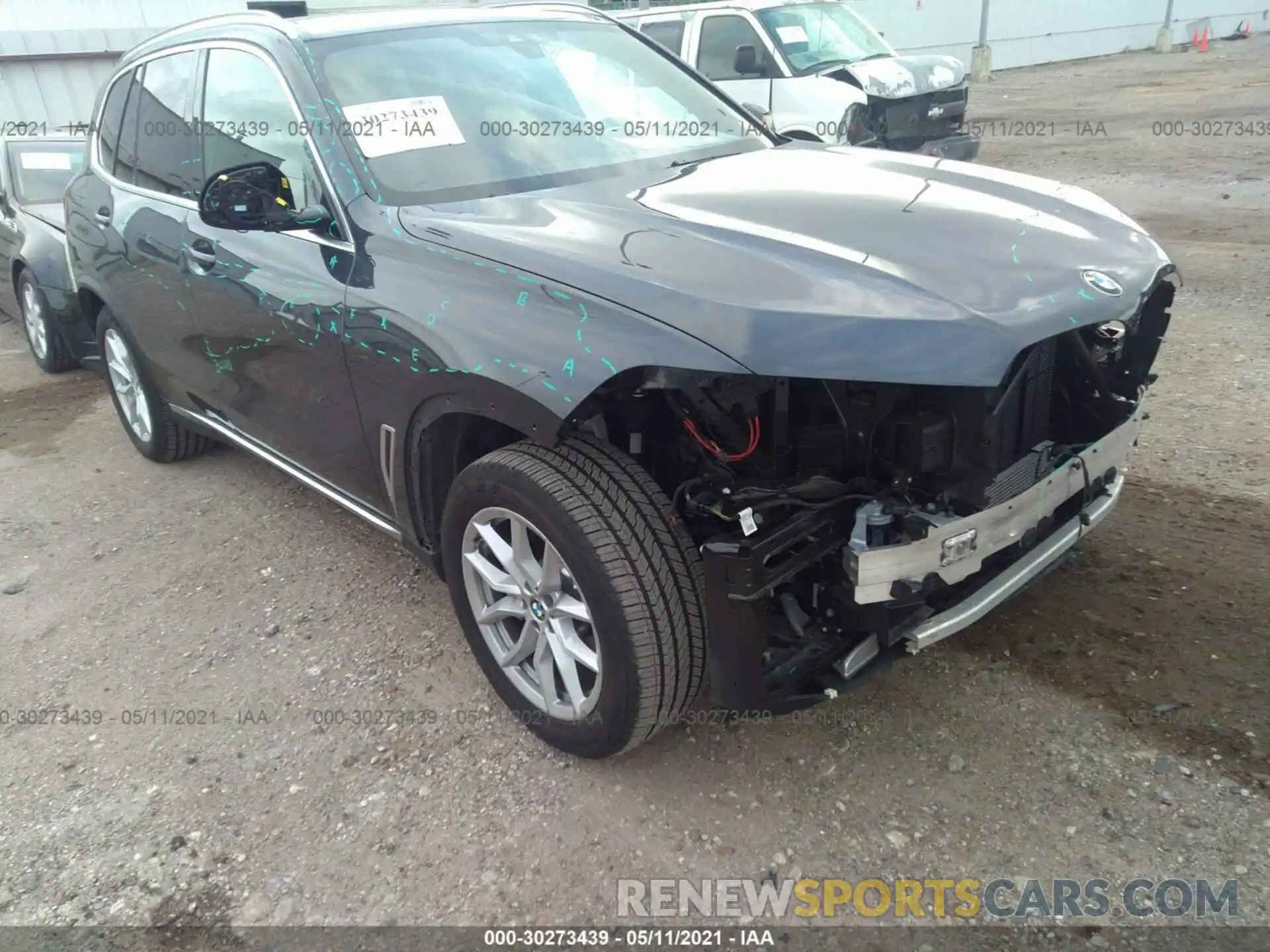 1 Photograph of a damaged car 5UXCR4C0XL9C43984 BMW X5 2020