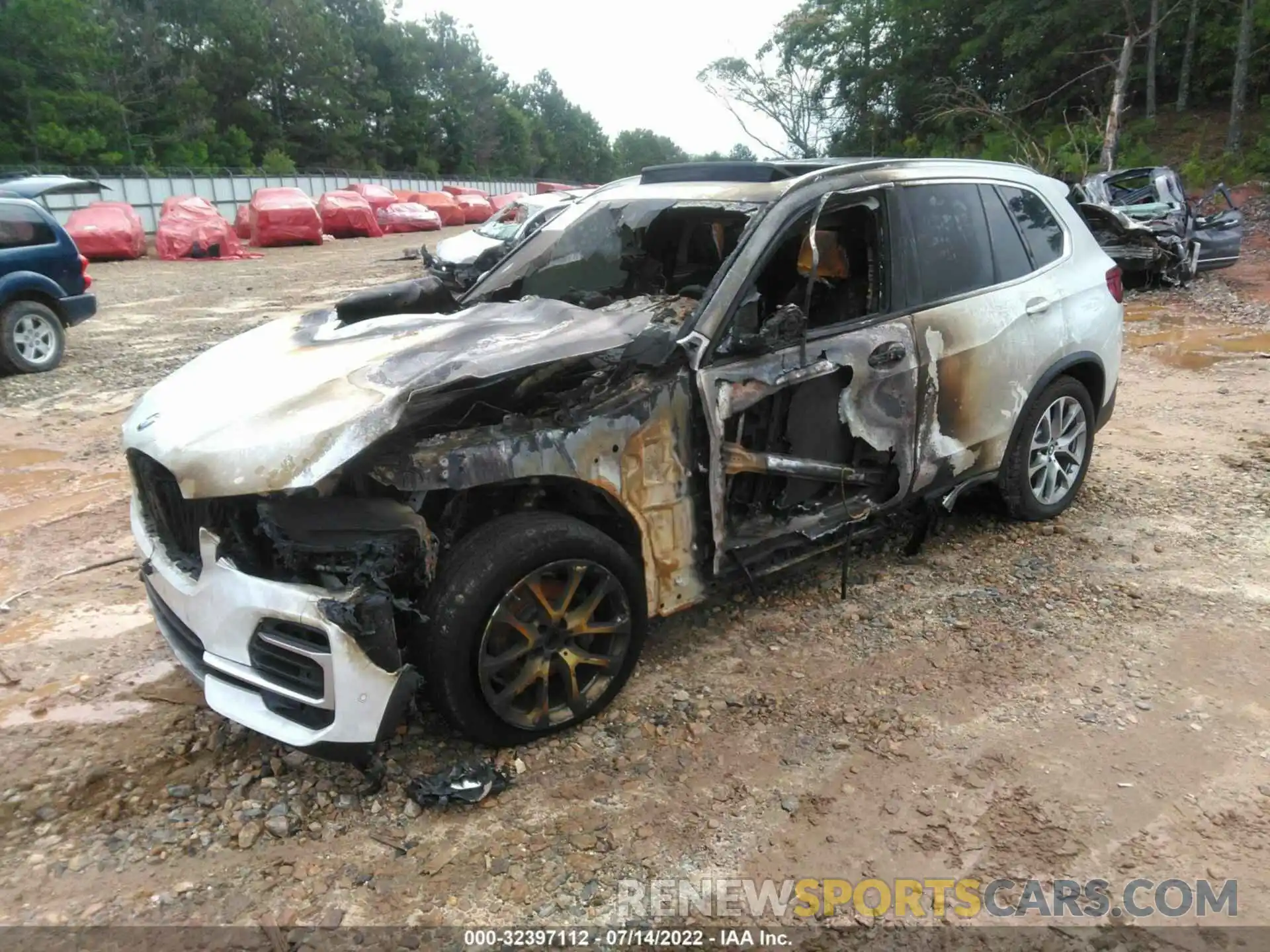 2 Photograph of a damaged car 5UXCR4C0XLLT19798 BMW X5 2020