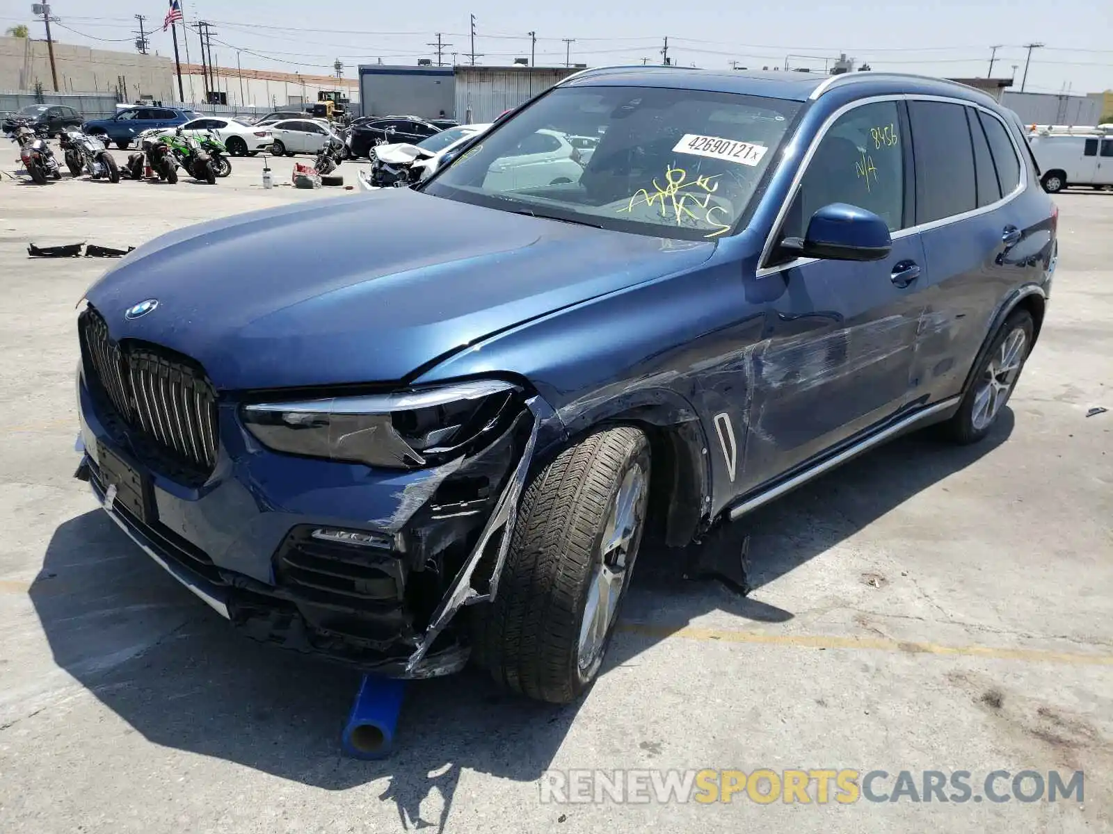 2 Photograph of a damaged car 5UXCR4C0XLLW63292 BMW X5 2020