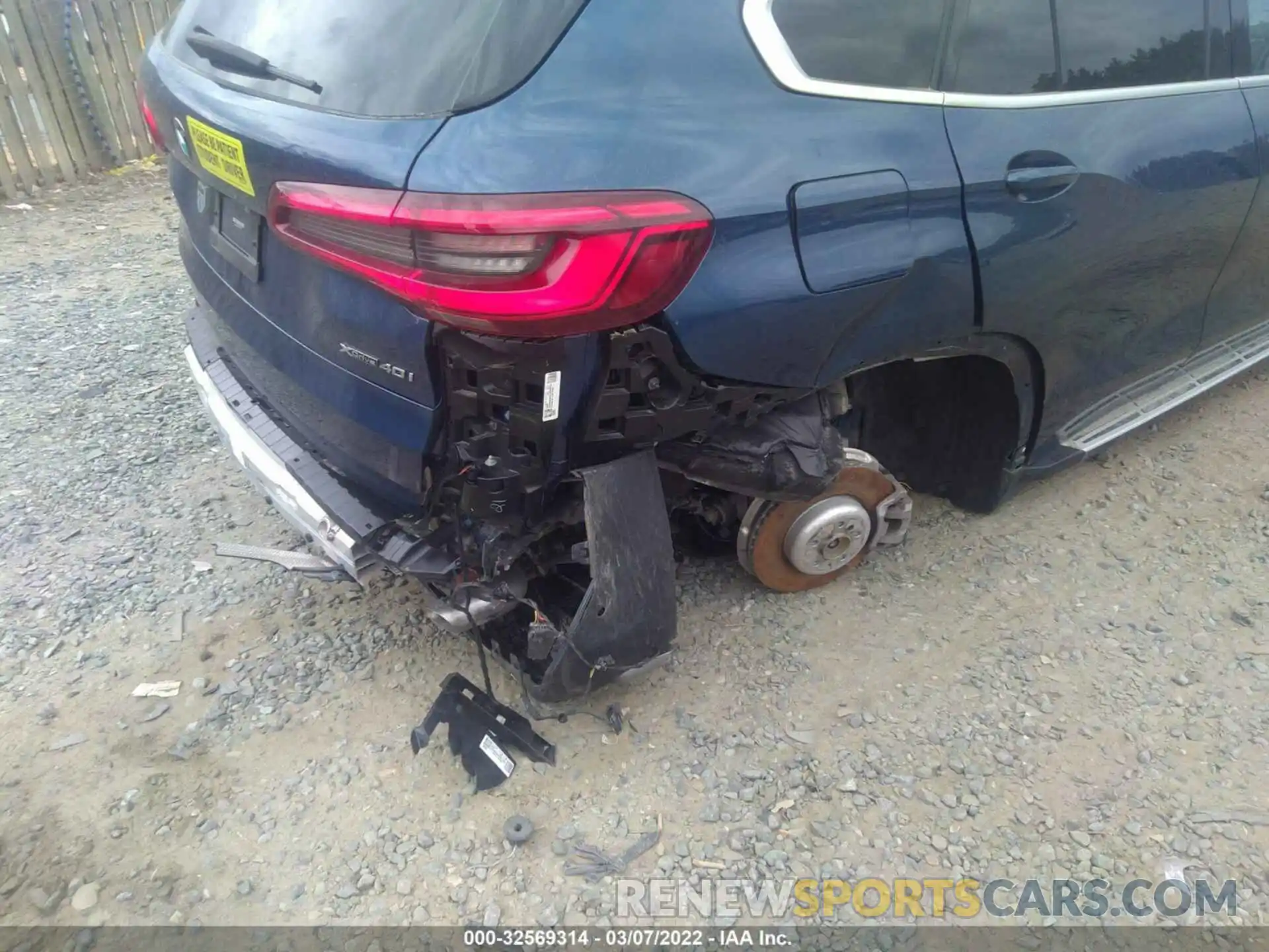 6 Фотография поврежденного автомобиля 5UXCR6C00L9B13904 BMW X5 2020