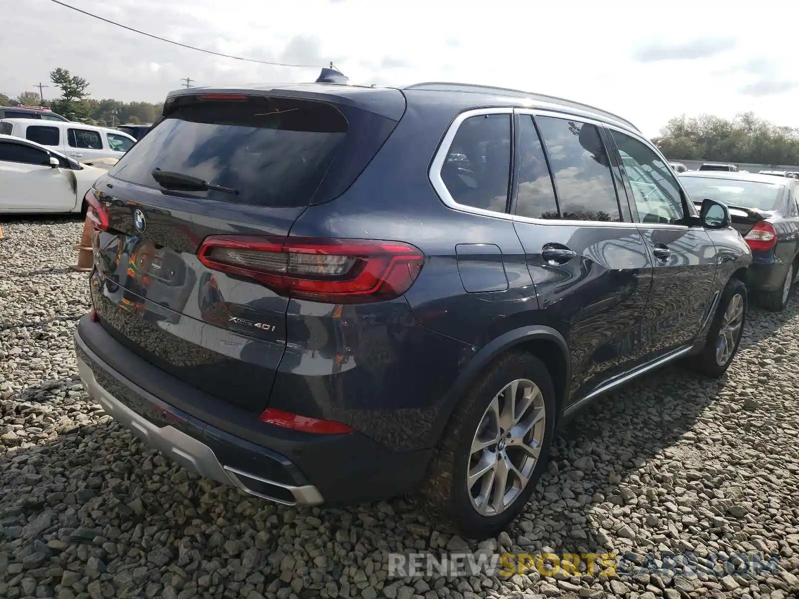 4 Photograph of a damaged car 5UXCR6C00L9B62911 BMW X5 2020