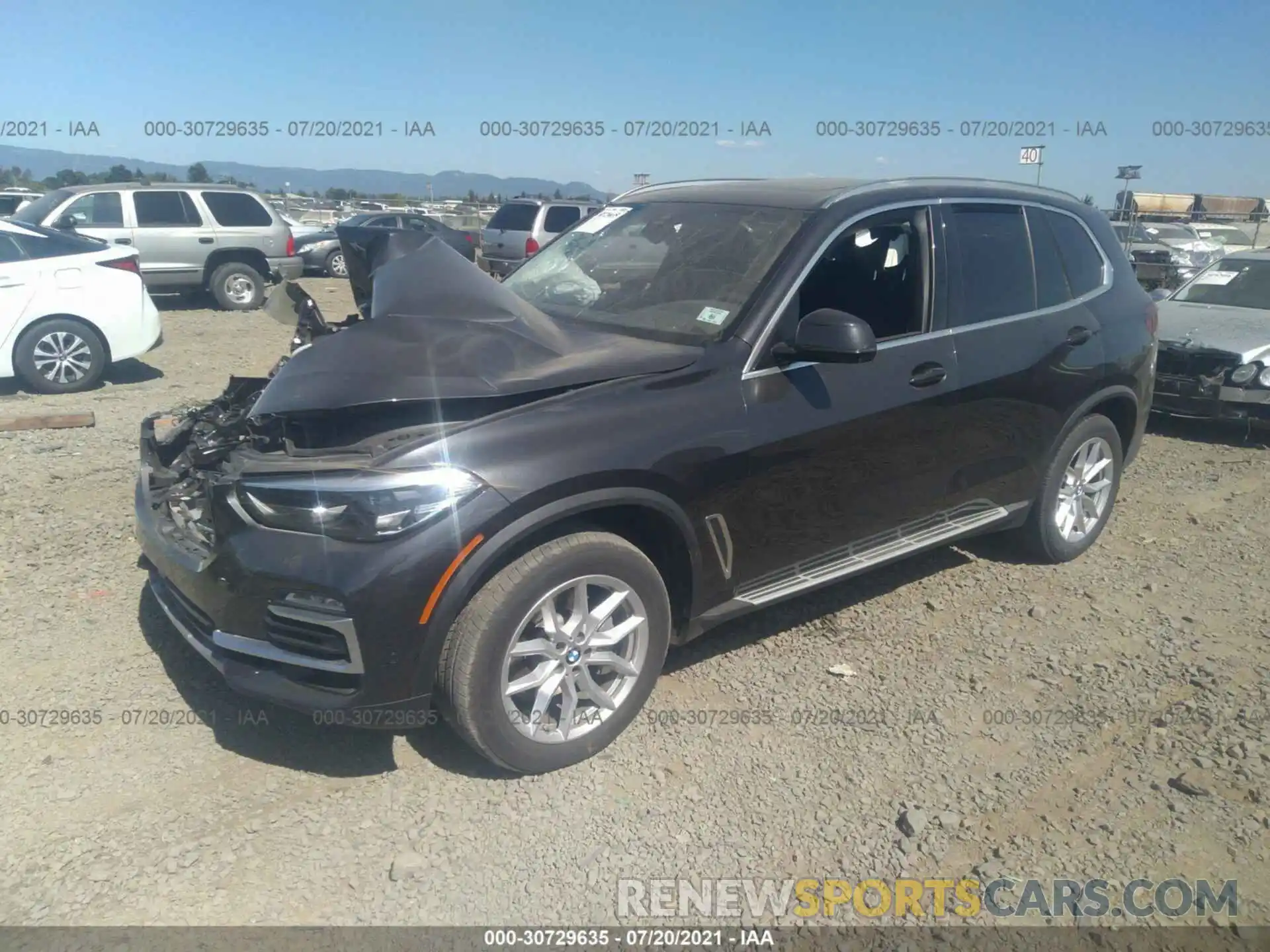 2 Фотография поврежденного автомобиля 5UXCR6C00LLL82355 BMW X5 2020