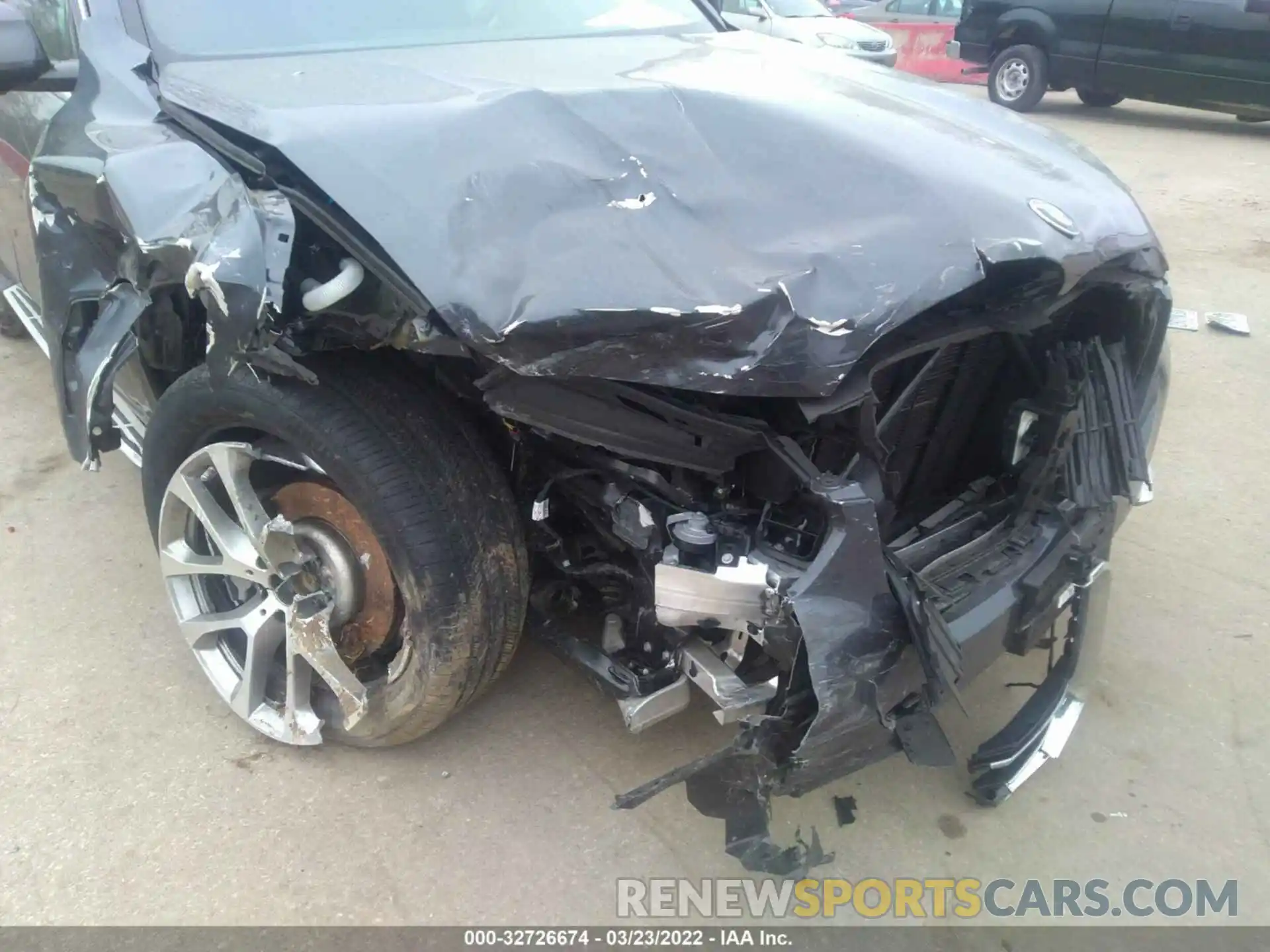 6 Photograph of a damaged car 5UXCR6C01L9B10459 BMW X5 2020