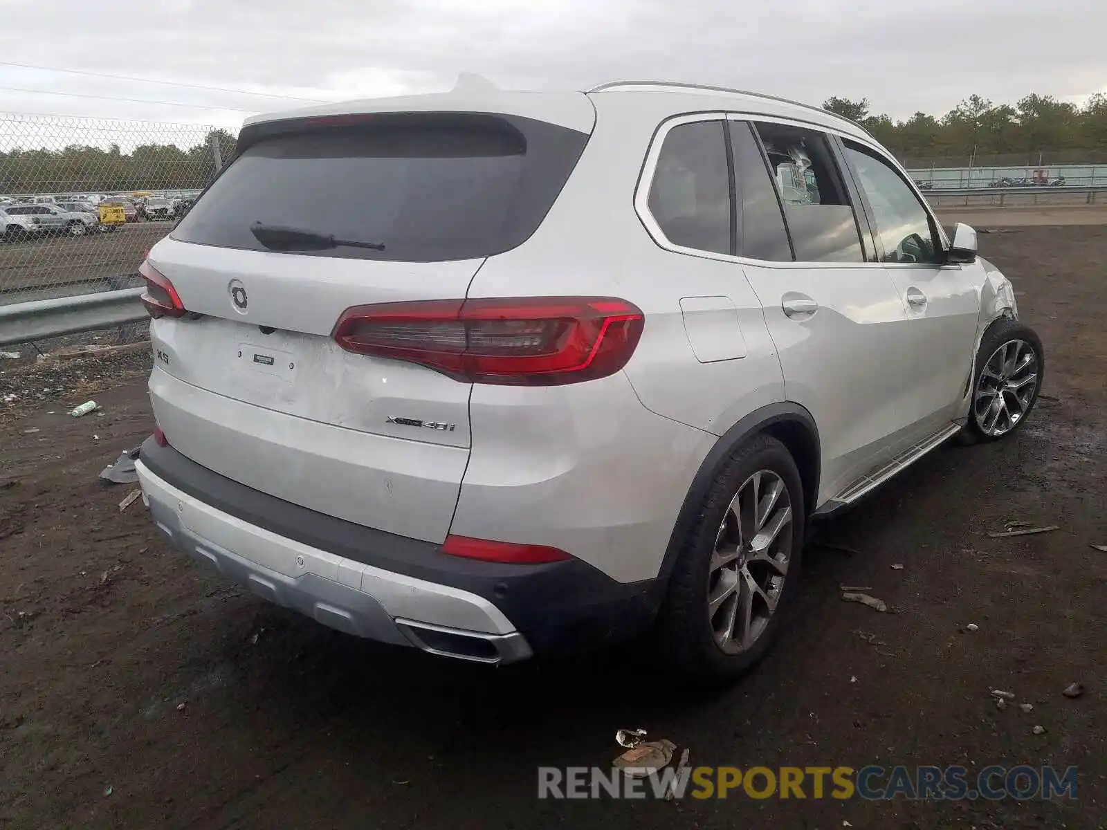 4 Фотография поврежденного автомобиля 5UXCR6C01L9B15452 BMW X5 2020