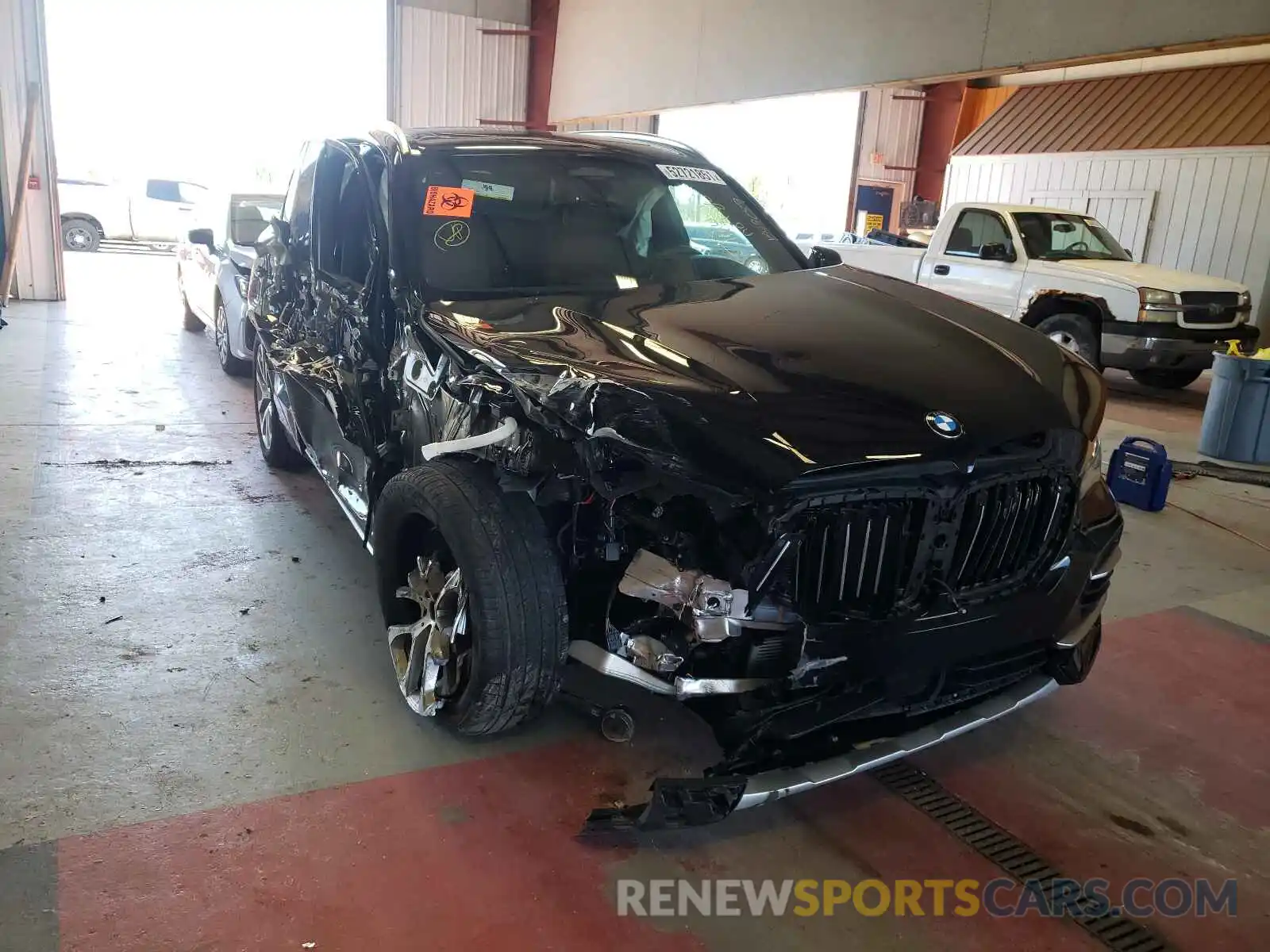 1 Photograph of a damaged car 5UXCR6C01L9B99059 BMW X5 2020