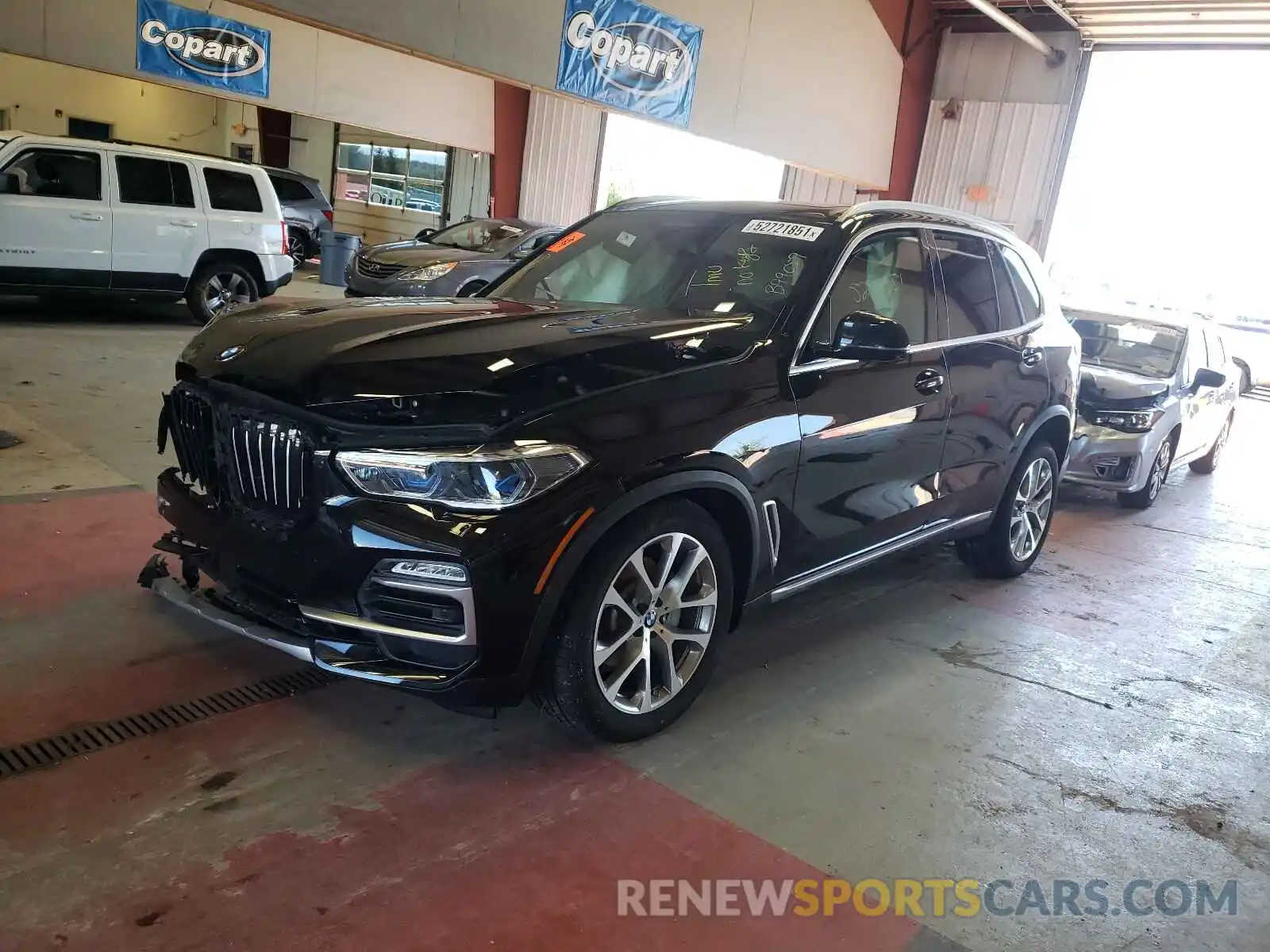 2 Фотография поврежденного автомобиля 5UXCR6C01L9B99059 BMW X5 2020