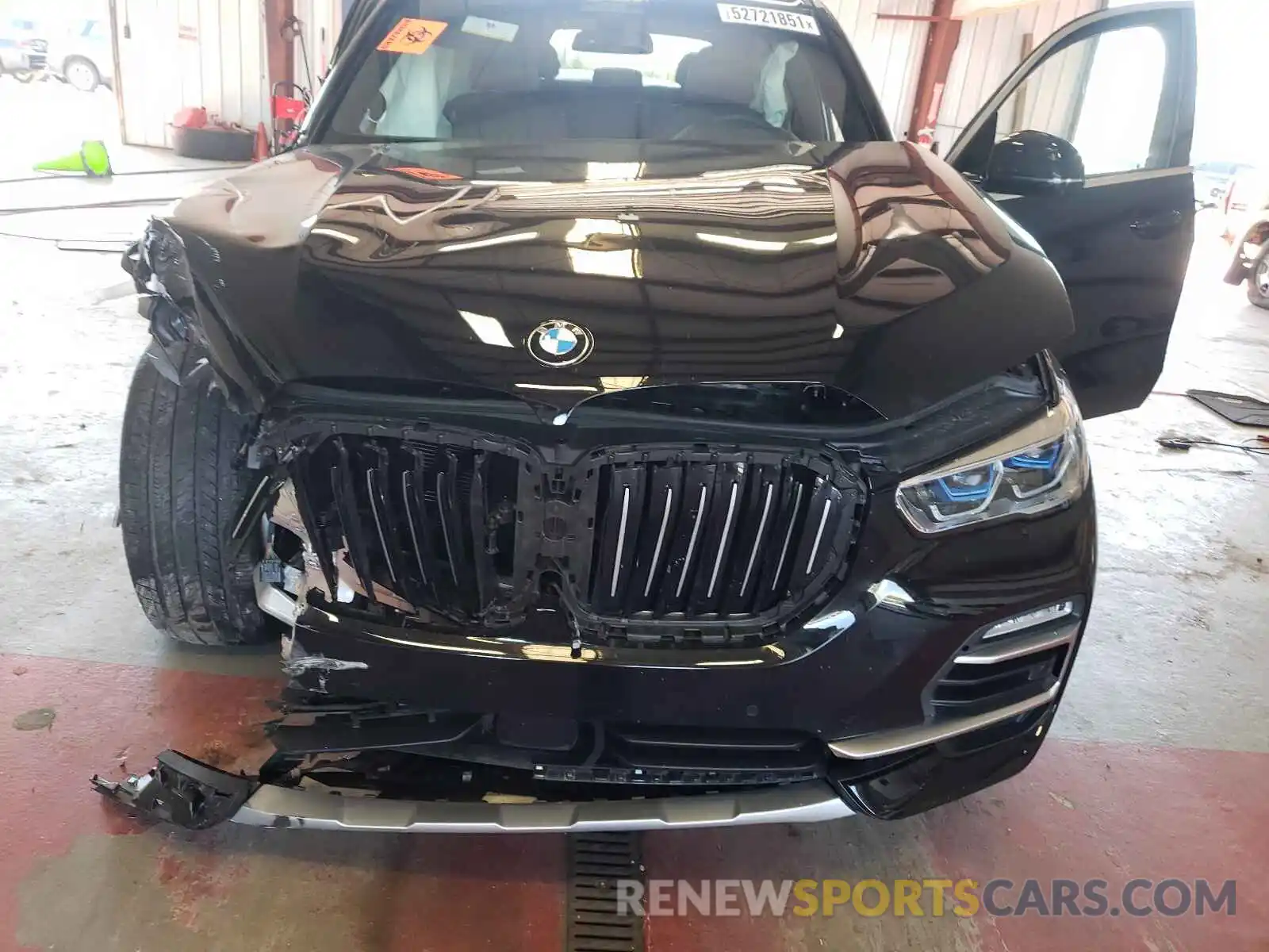 7 Фотография поврежденного автомобиля 5UXCR6C01L9B99059 BMW X5 2020