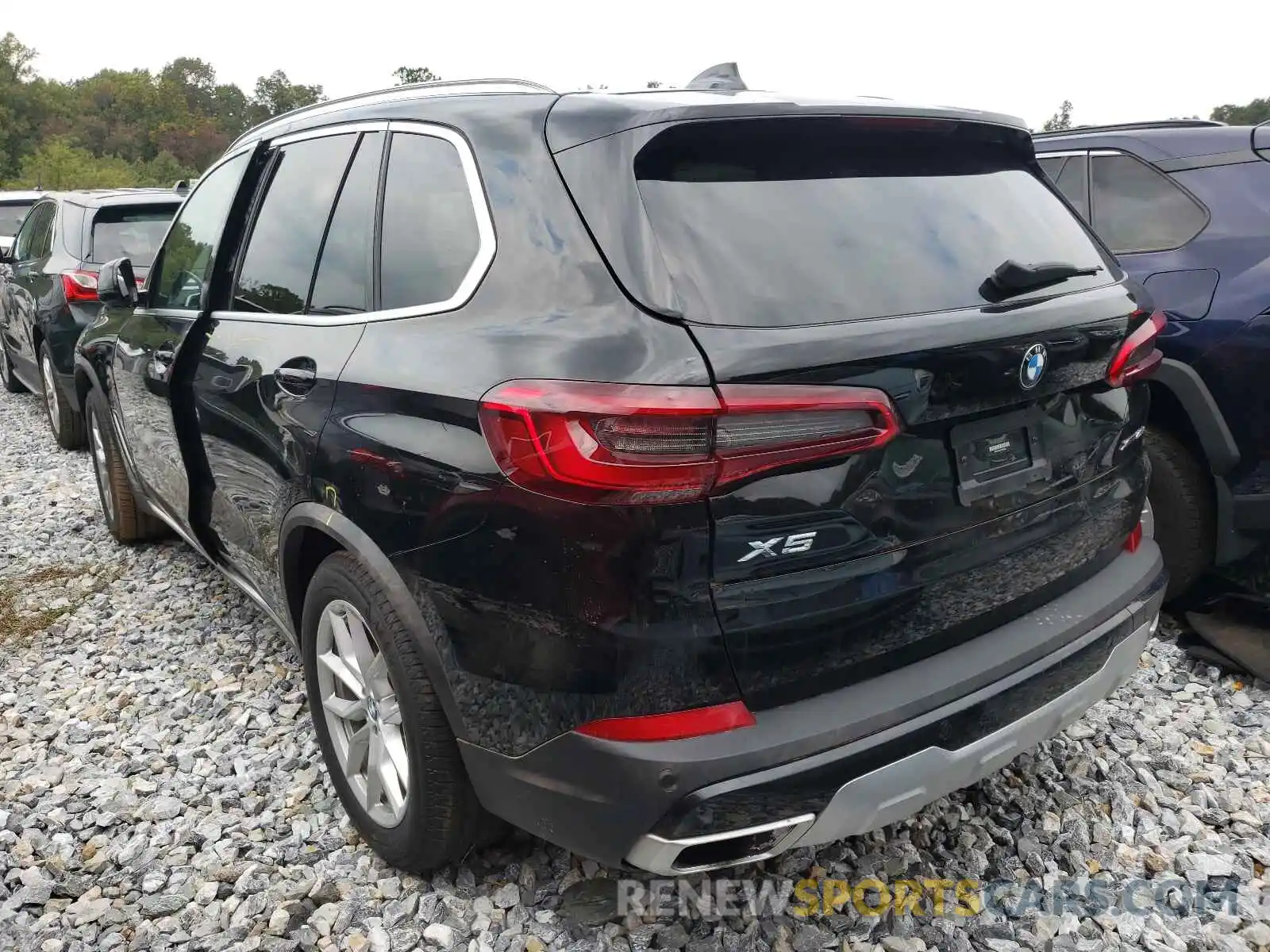 3 Фотография поврежденного автомобиля 5UXCR6C01L9C02462 BMW X5 2020