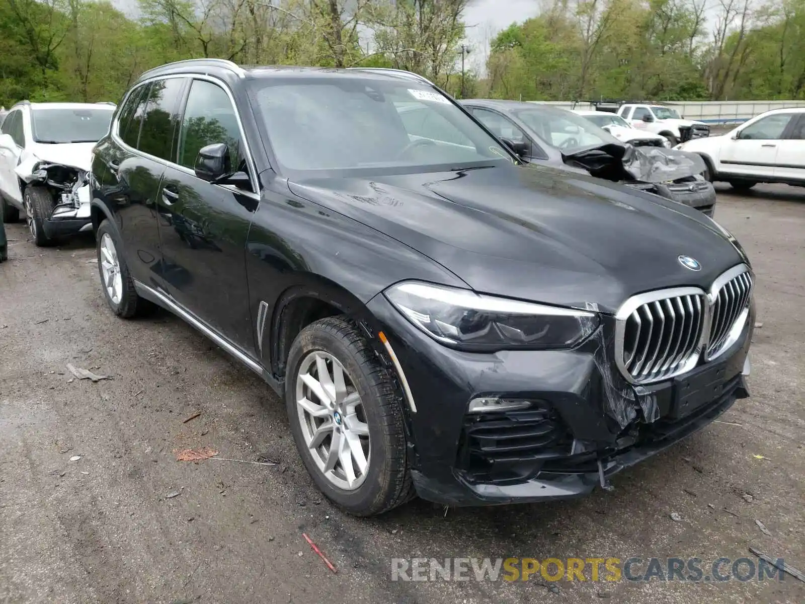 1 Photograph of a damaged car 5UXCR6C01L9C34926 BMW X5 2020