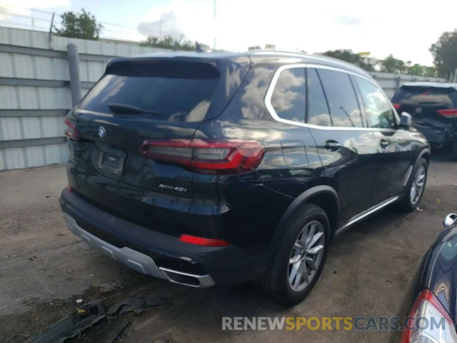 4 Фотография поврежденного автомобиля 5UXCR6C01L9C38121 BMW X5 2020