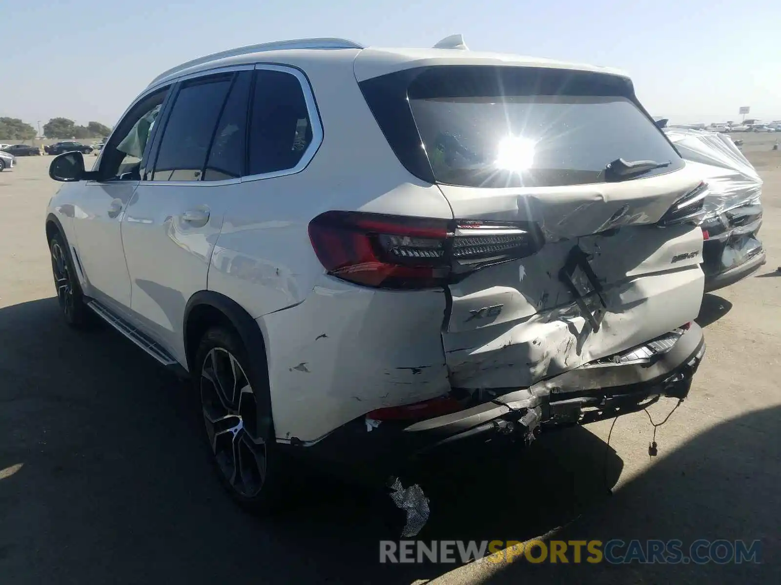 3 Фотография поврежденного автомобиля 5UXCR6C01L9D08362 BMW X5 2020