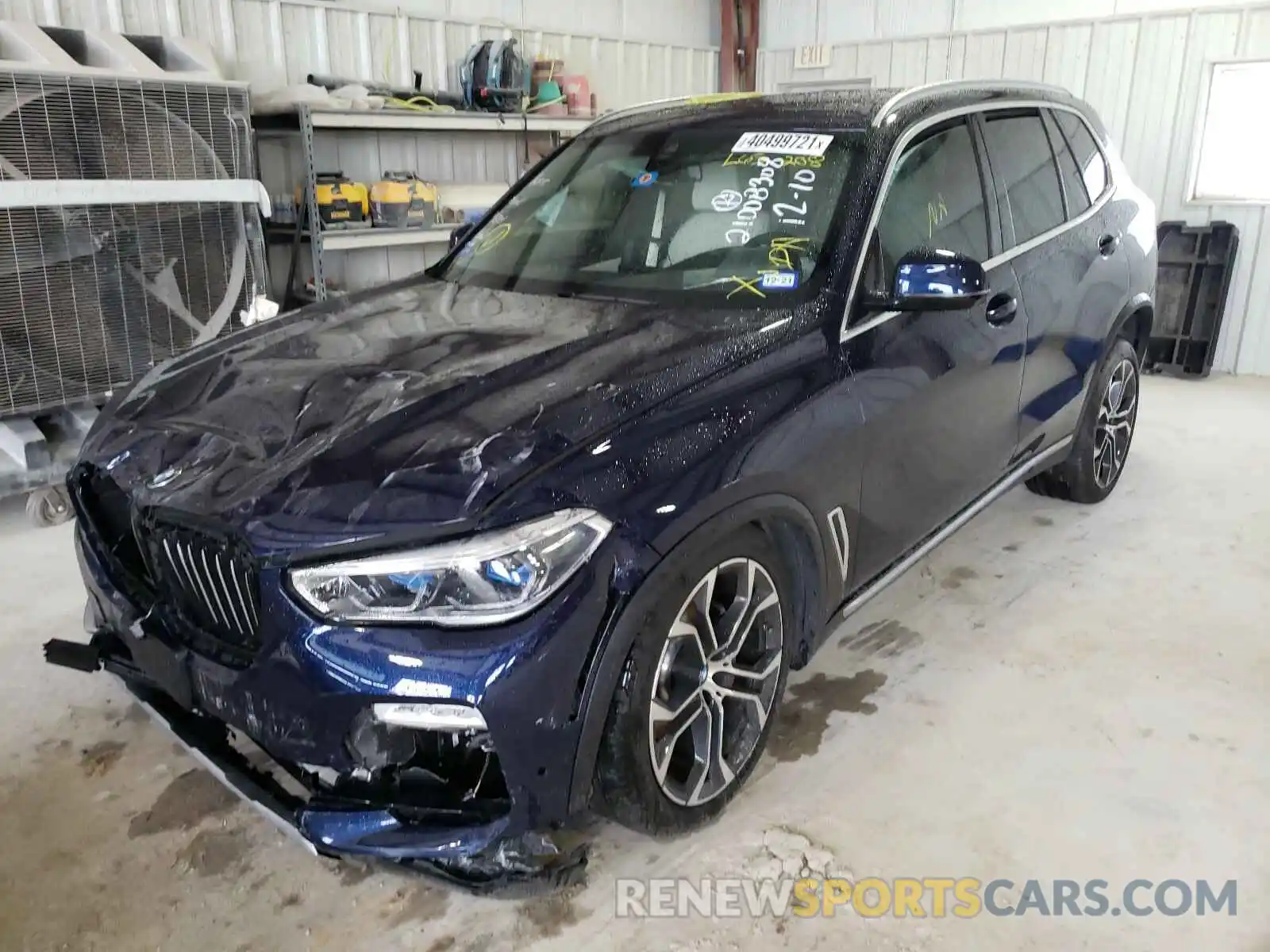 2 Фотография поврежденного автомобиля 5UXCR6C01LLL65208 BMW X5 2020