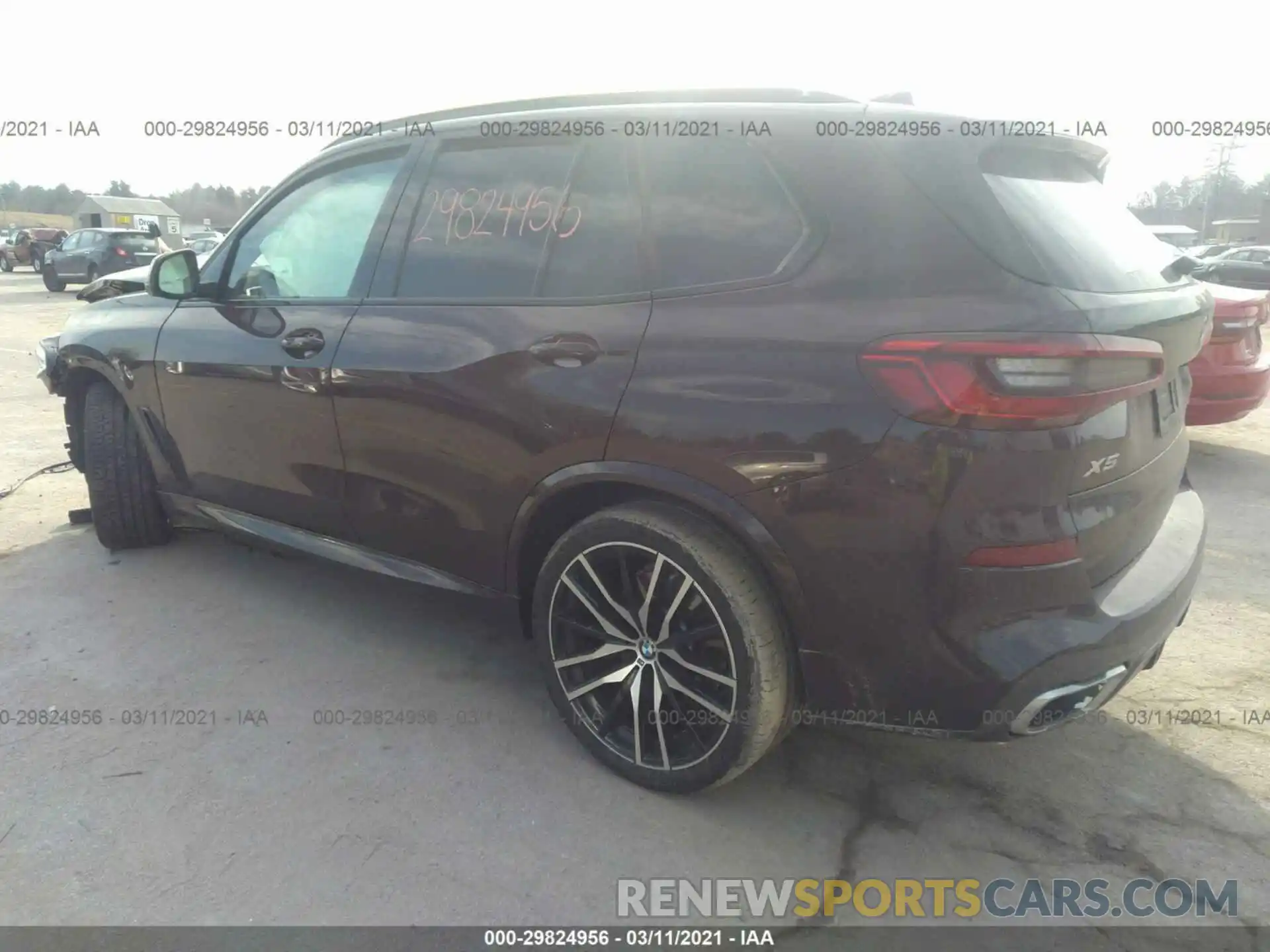 3 Photograph of a damaged car 5UXCR6C01LLL75561 BMW X5 2020