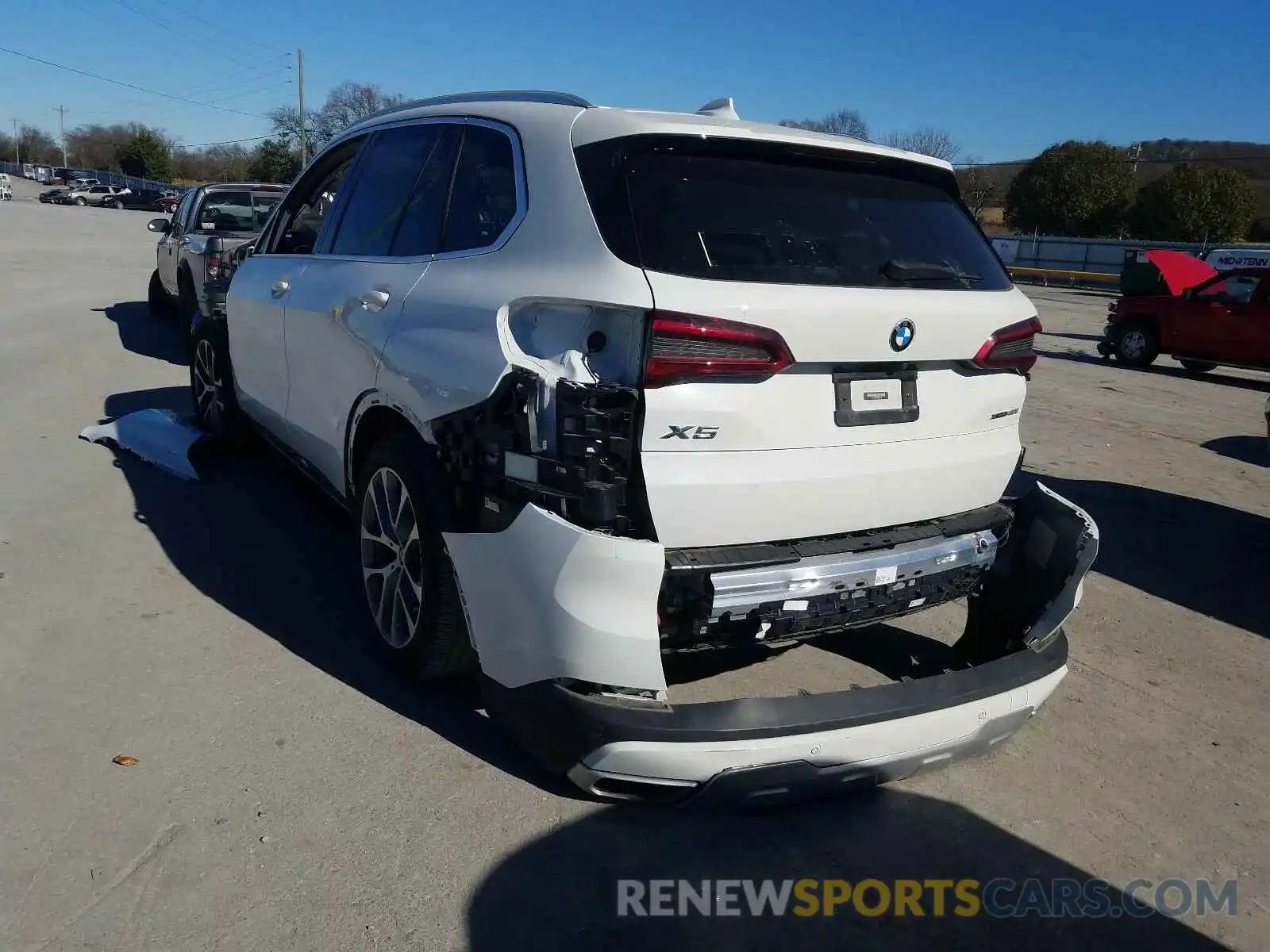3 Photograph of a damaged car 5UXCR6C02L9B38576 BMW X5 2020
