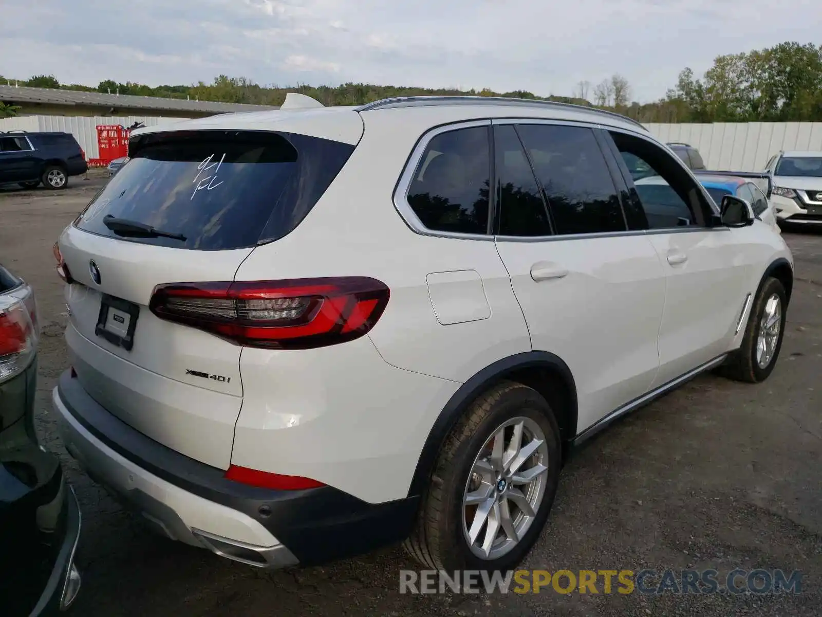 4 Фотография поврежденного автомобиля 5UXCR6C02L9C66350 BMW X5 2020