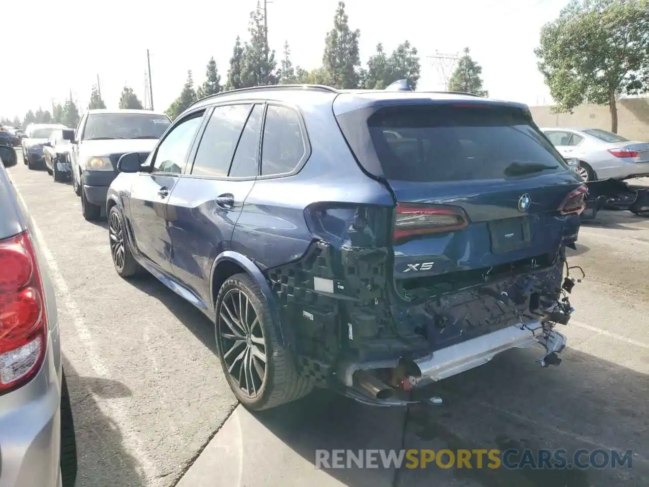 3 Photograph of a damaged car 5UXCR6C02L9C89224 BMW X5 2020