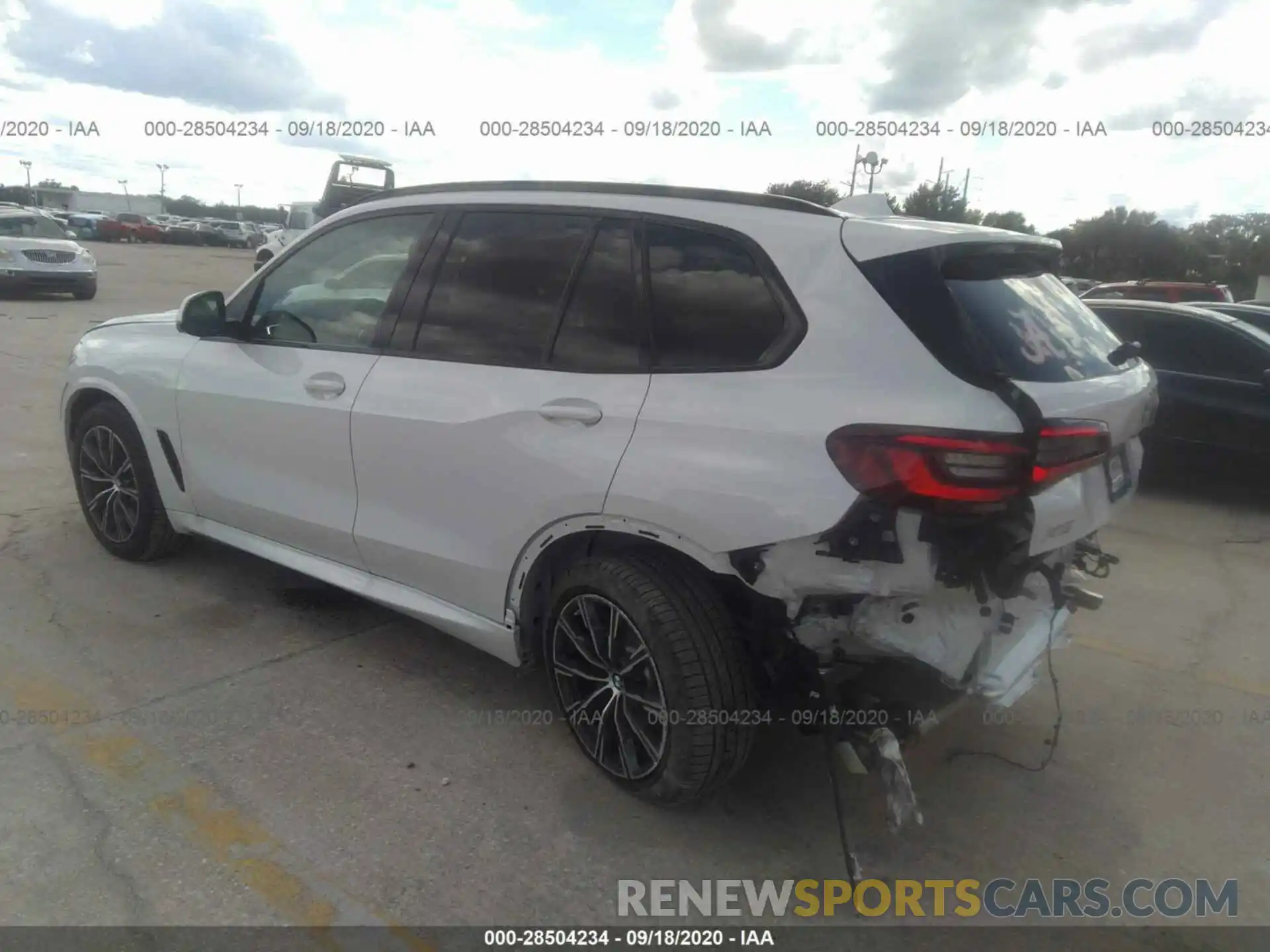 3 Photograph of a damaged car 5UXCR6C02L9D05177 BMW X5 2020