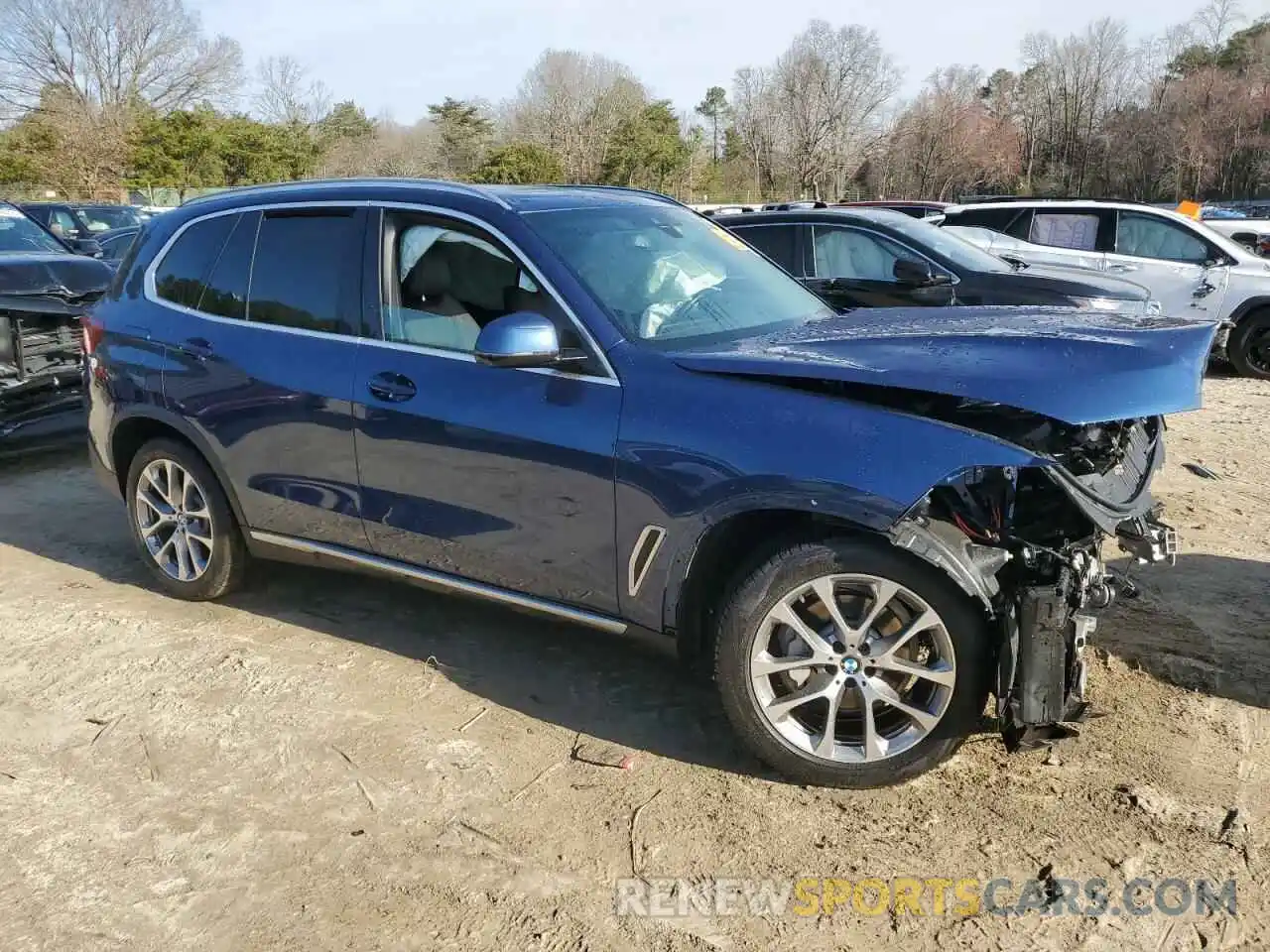 4 Фотография поврежденного автомобиля 5UXCR6C02LLL75861 BMW X5 2020