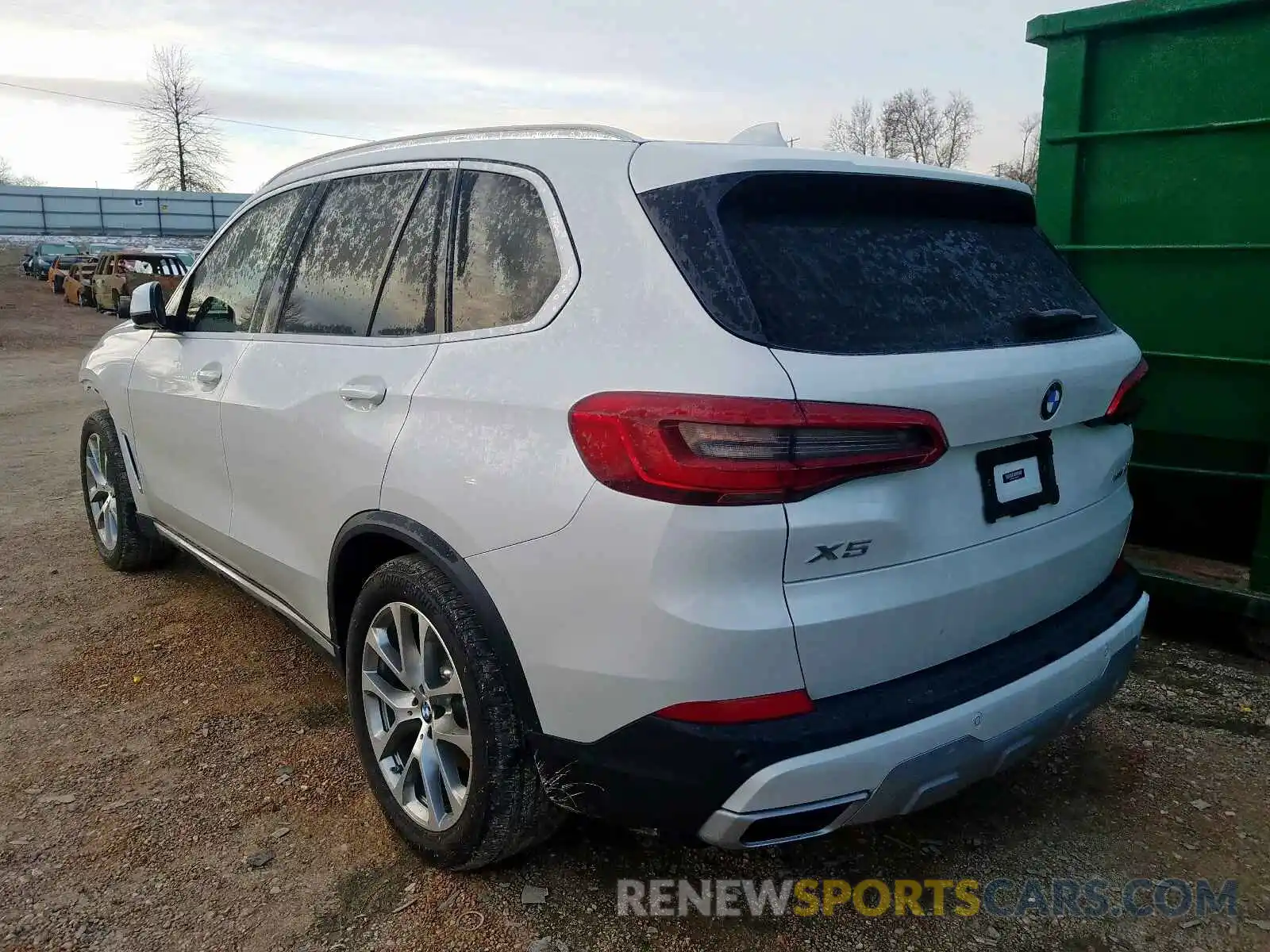 3 Photograph of a damaged car 5UXCR6C03L9B06932 BMW X5 2020