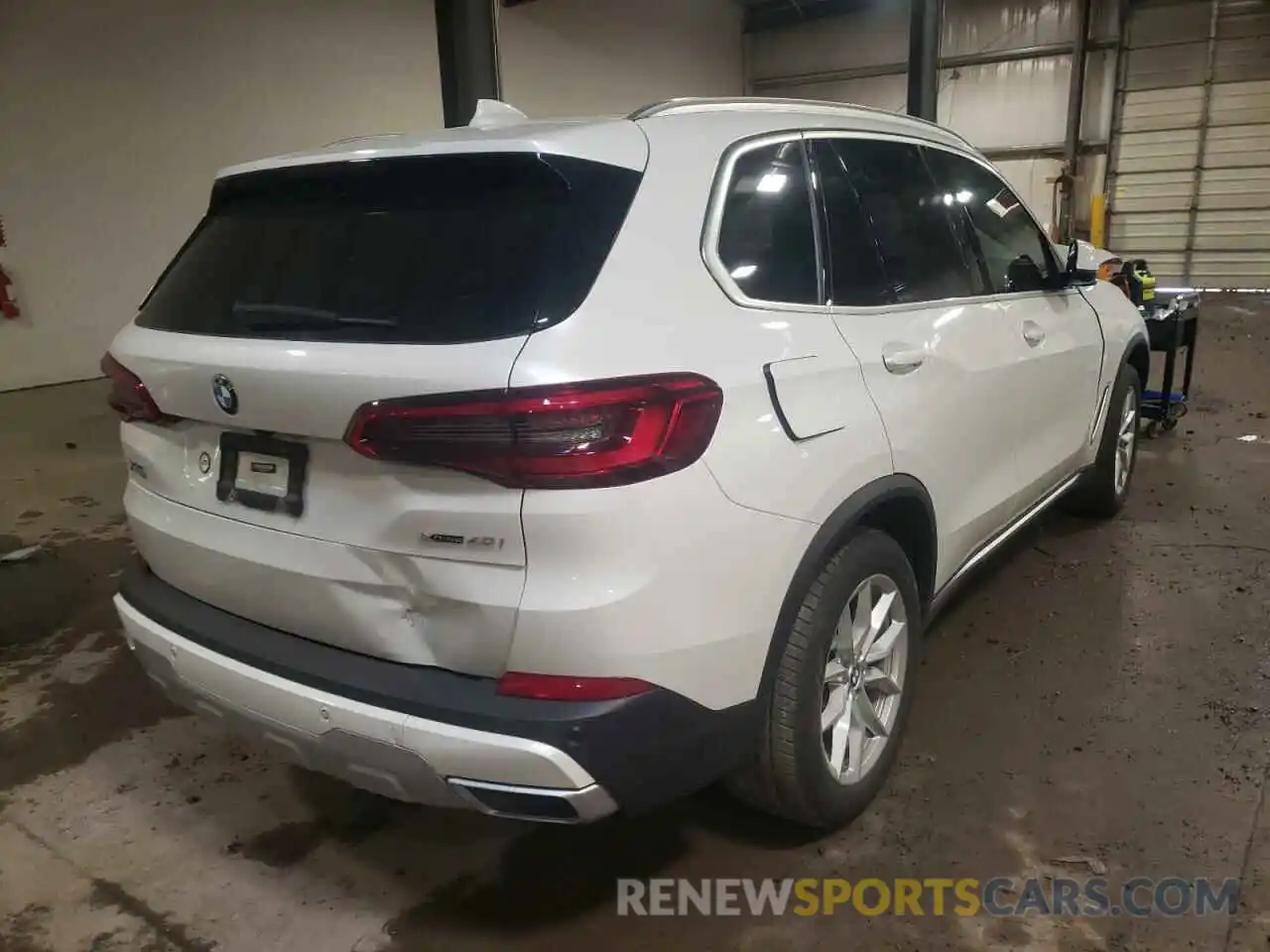 4 Фотография поврежденного автомобиля 5UXCR6C03L9B33189 BMW X5 2020