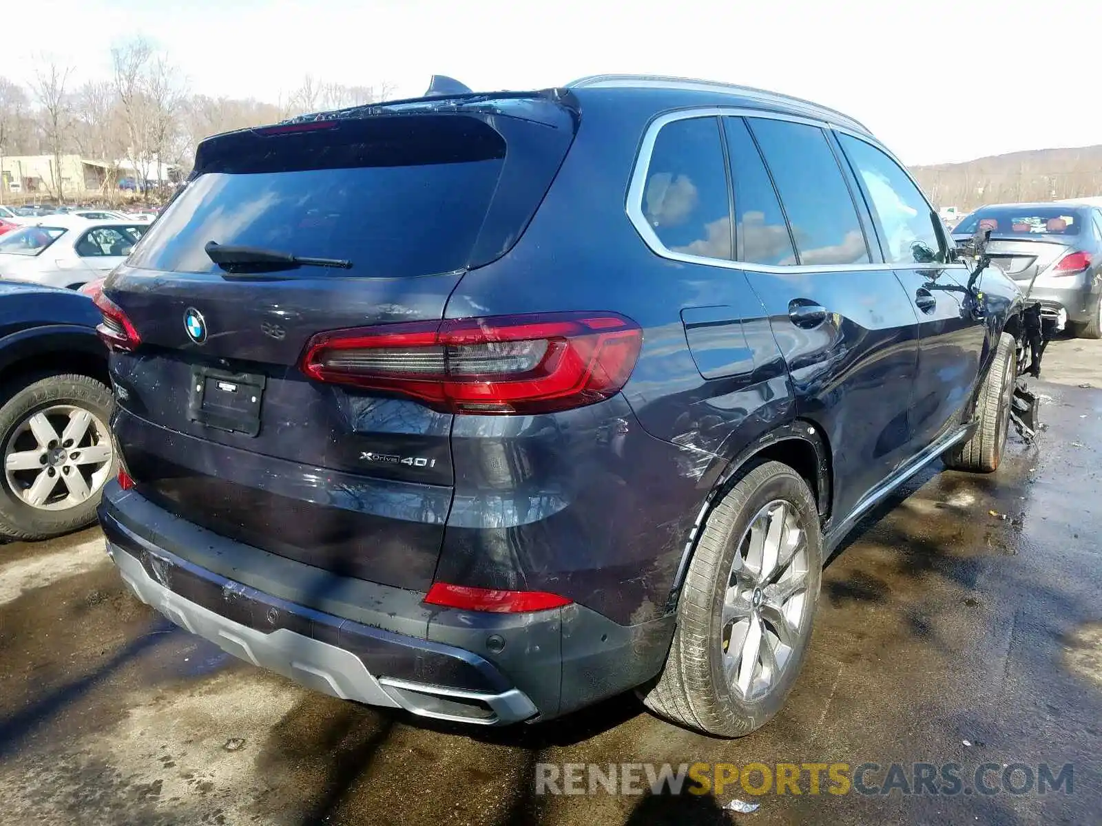 4 Фотография поврежденного автомобиля 5UXCR6C03L9B35668 BMW X5 2020