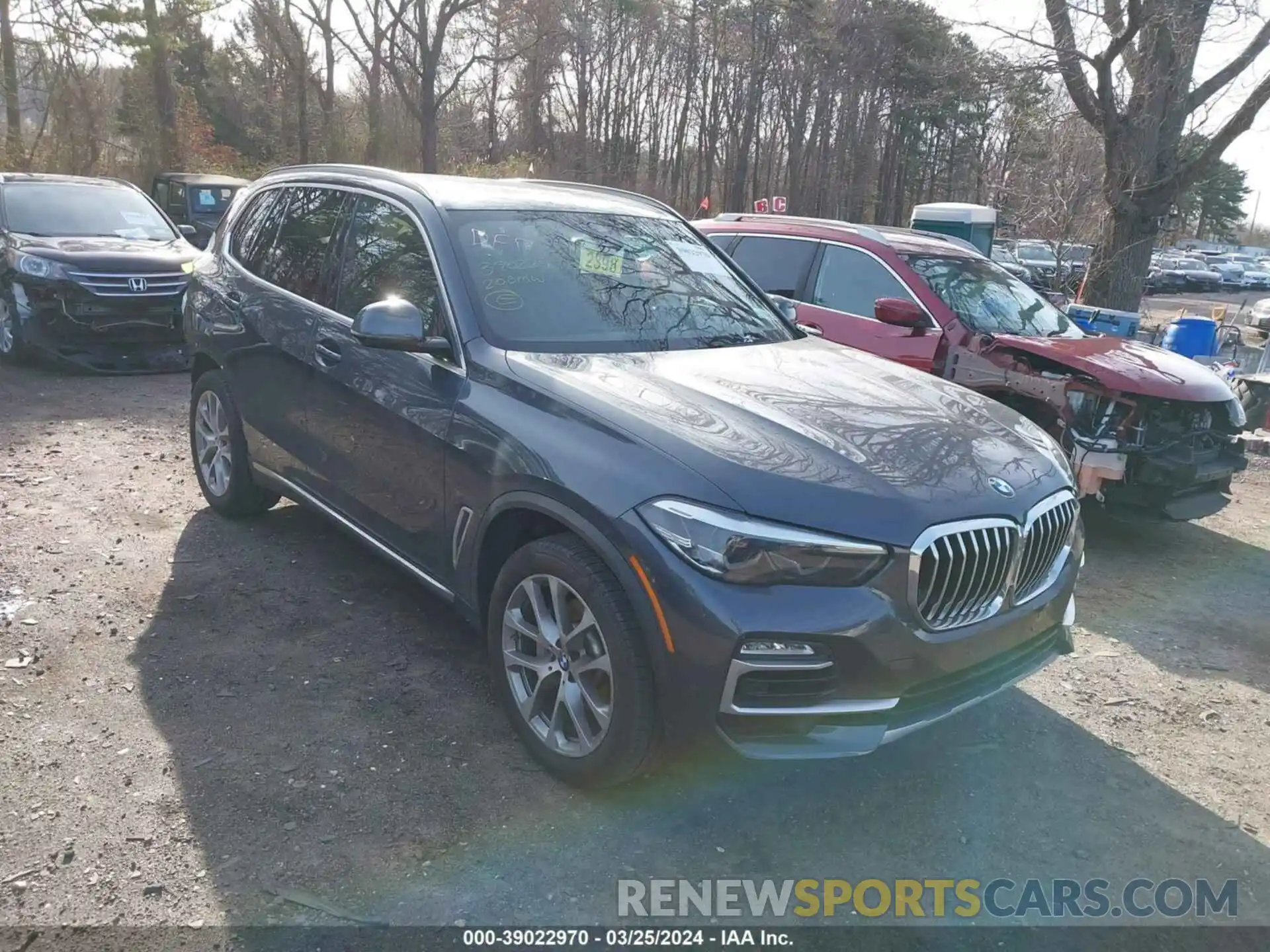 1 Photograph of a damaged car 5UXCR6C03L9B38232 BMW X5 2020