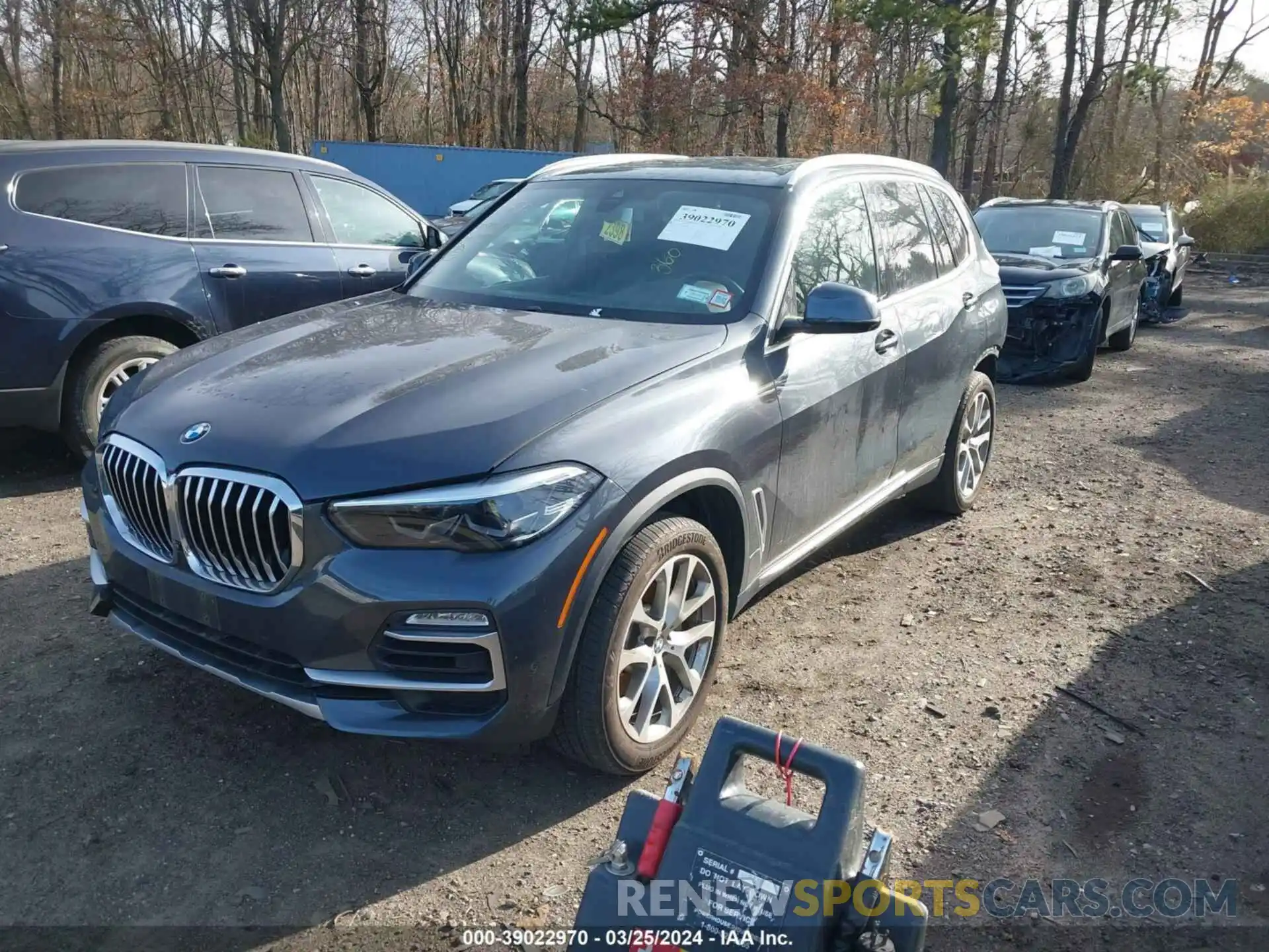 2 Фотография поврежденного автомобиля 5UXCR6C03L9B38232 BMW X5 2020