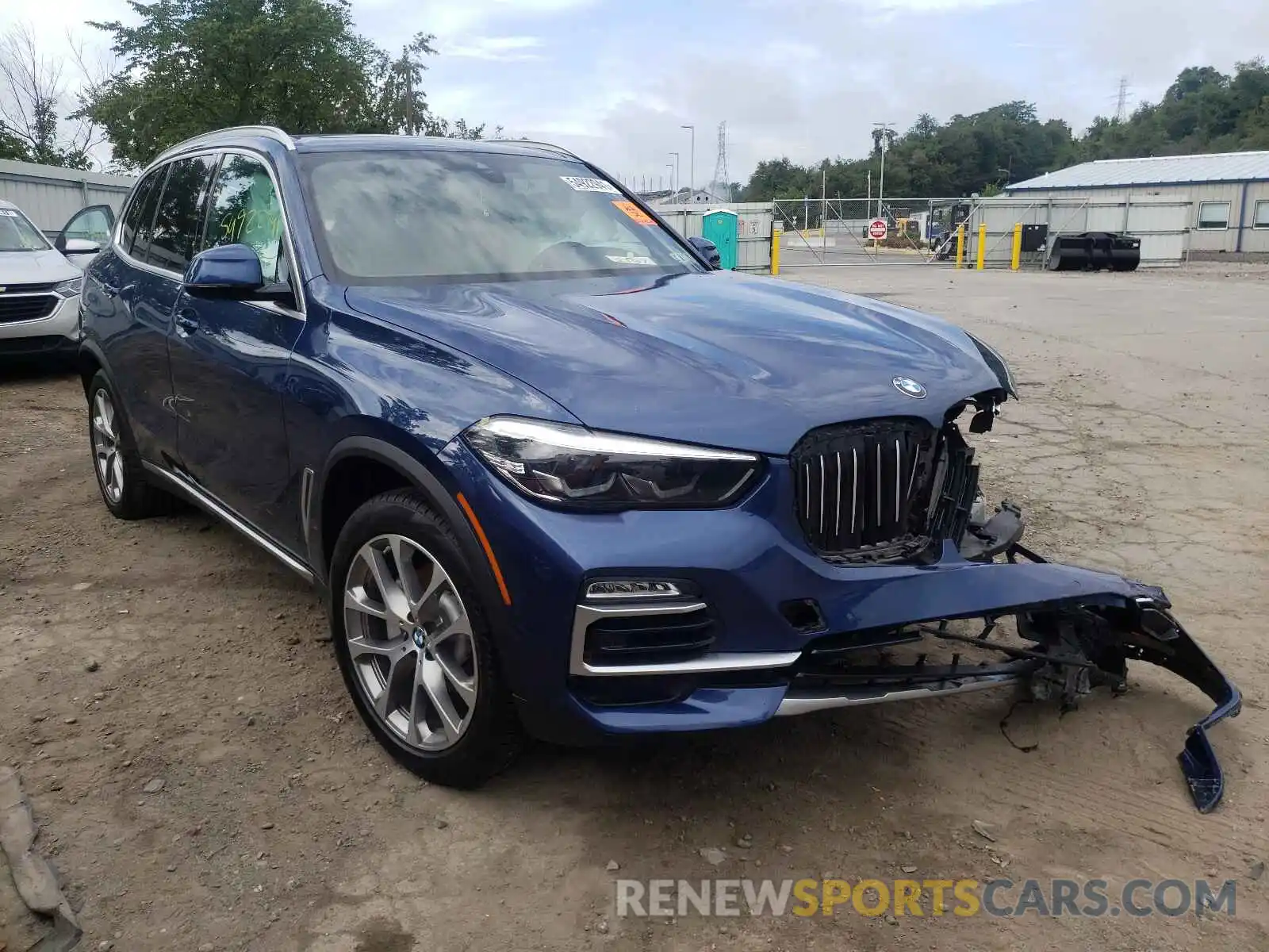 1 Photograph of a damaged car 5UXCR6C03L9B40465 BMW X5 2020